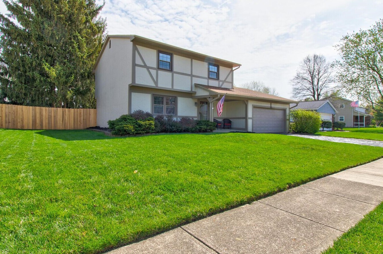 472 Hunt Valley Dr, Reynoldsburg, OH 43068-1019
