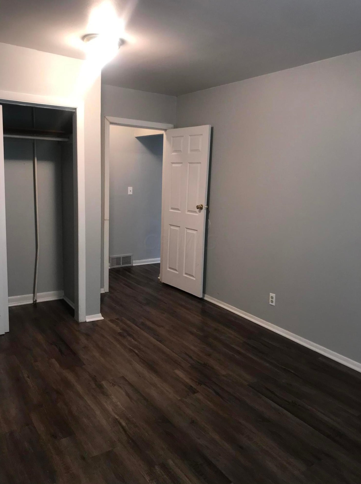 1702 Linnet Ave, Columbus OH 43223-2828 exterior