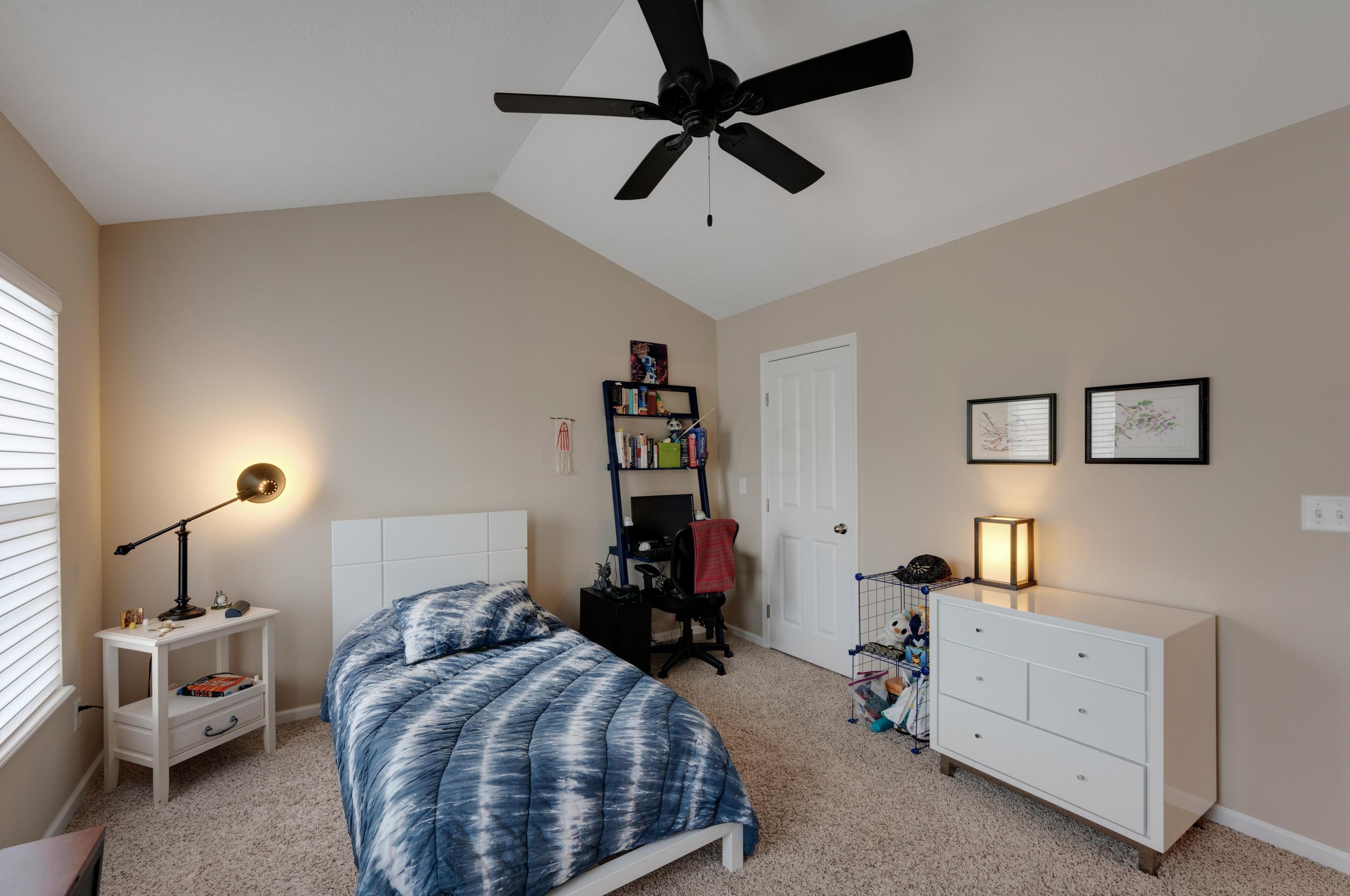 108 Highbluffs Blvd, Columbus OH 43235-8421 exterior