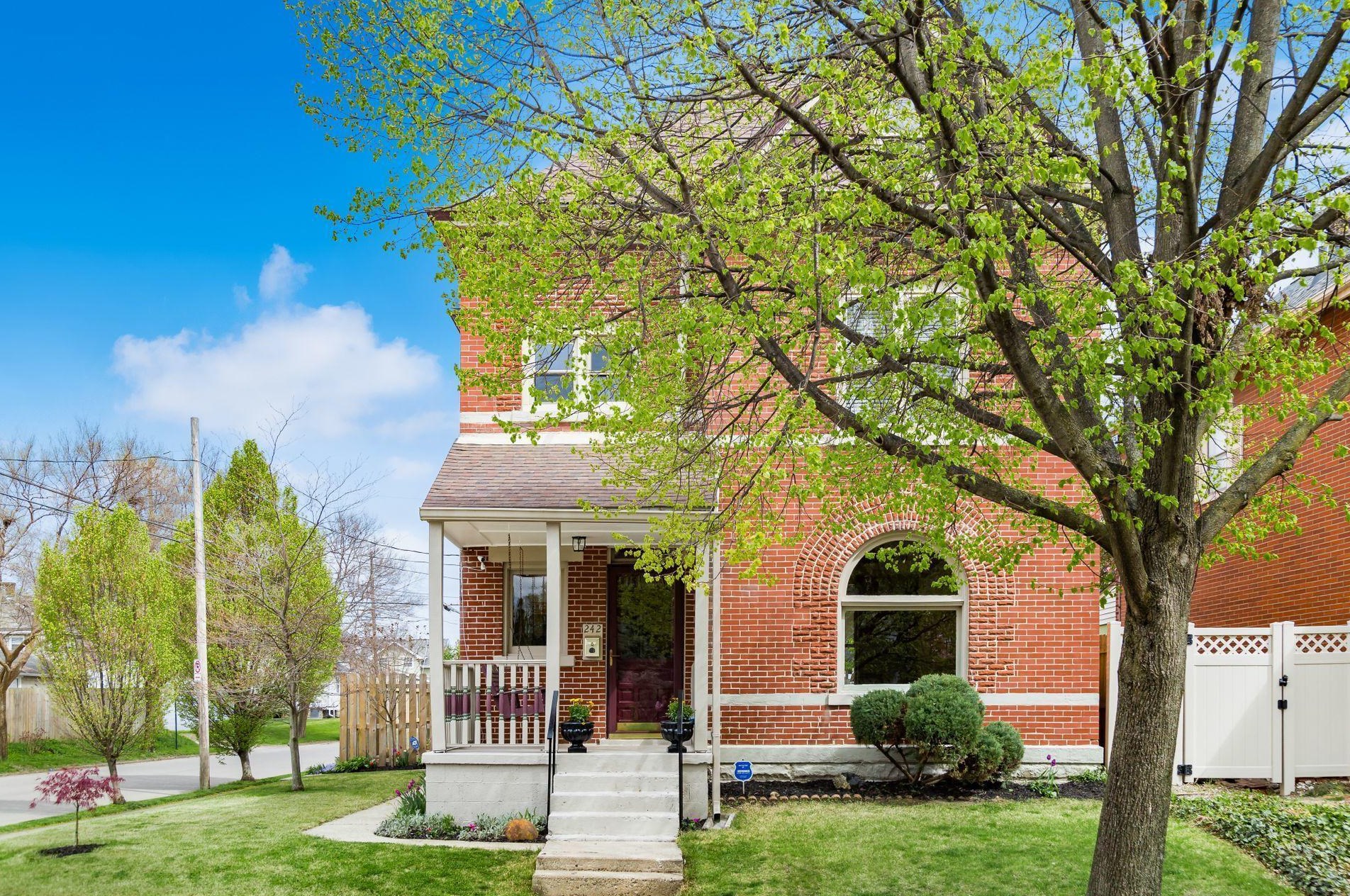 242 Morrill Ave, Columbus, OH 43207-1207