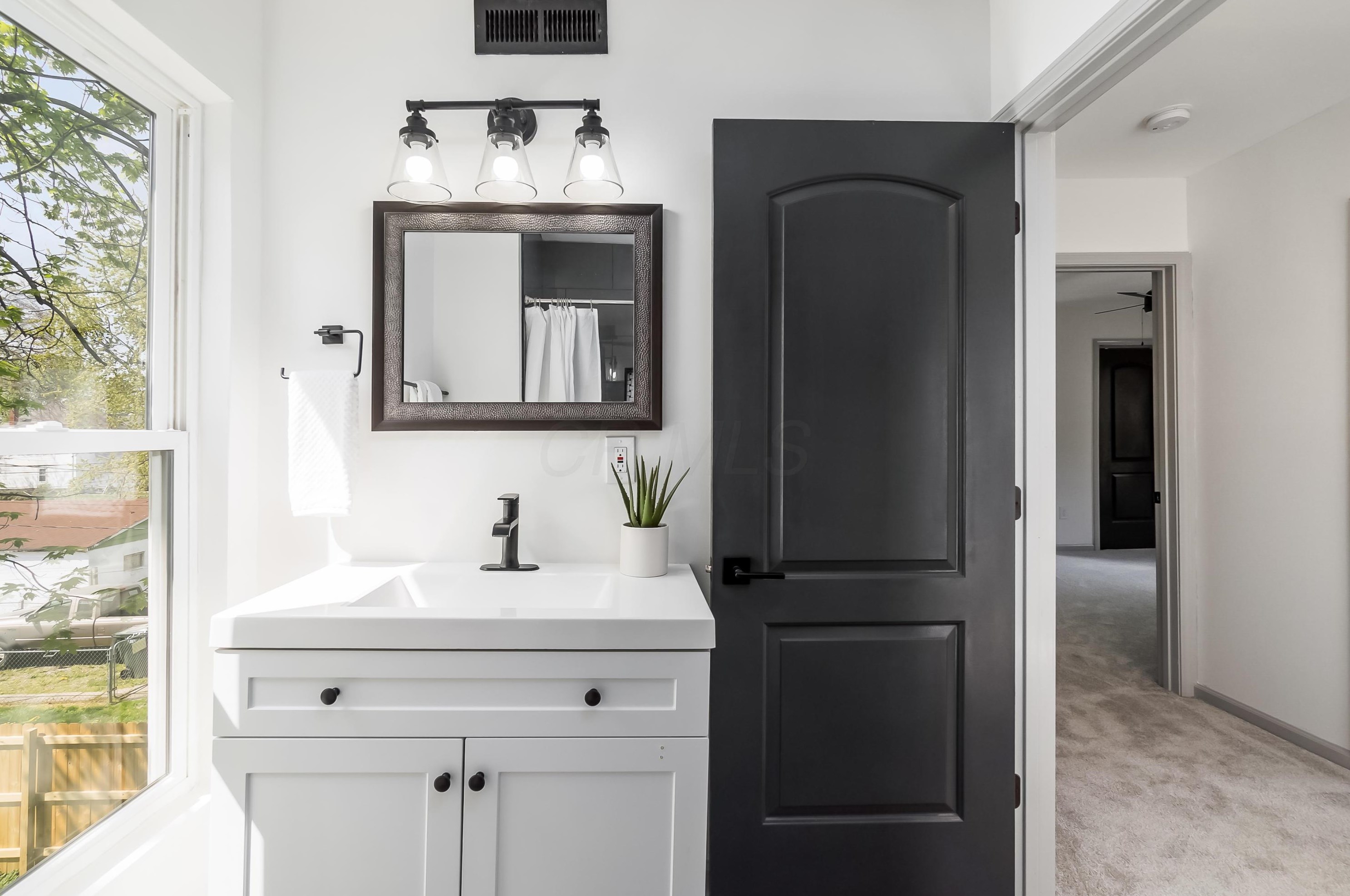 279 Brehl Ave, Columbus OH  43222-1314 exterior