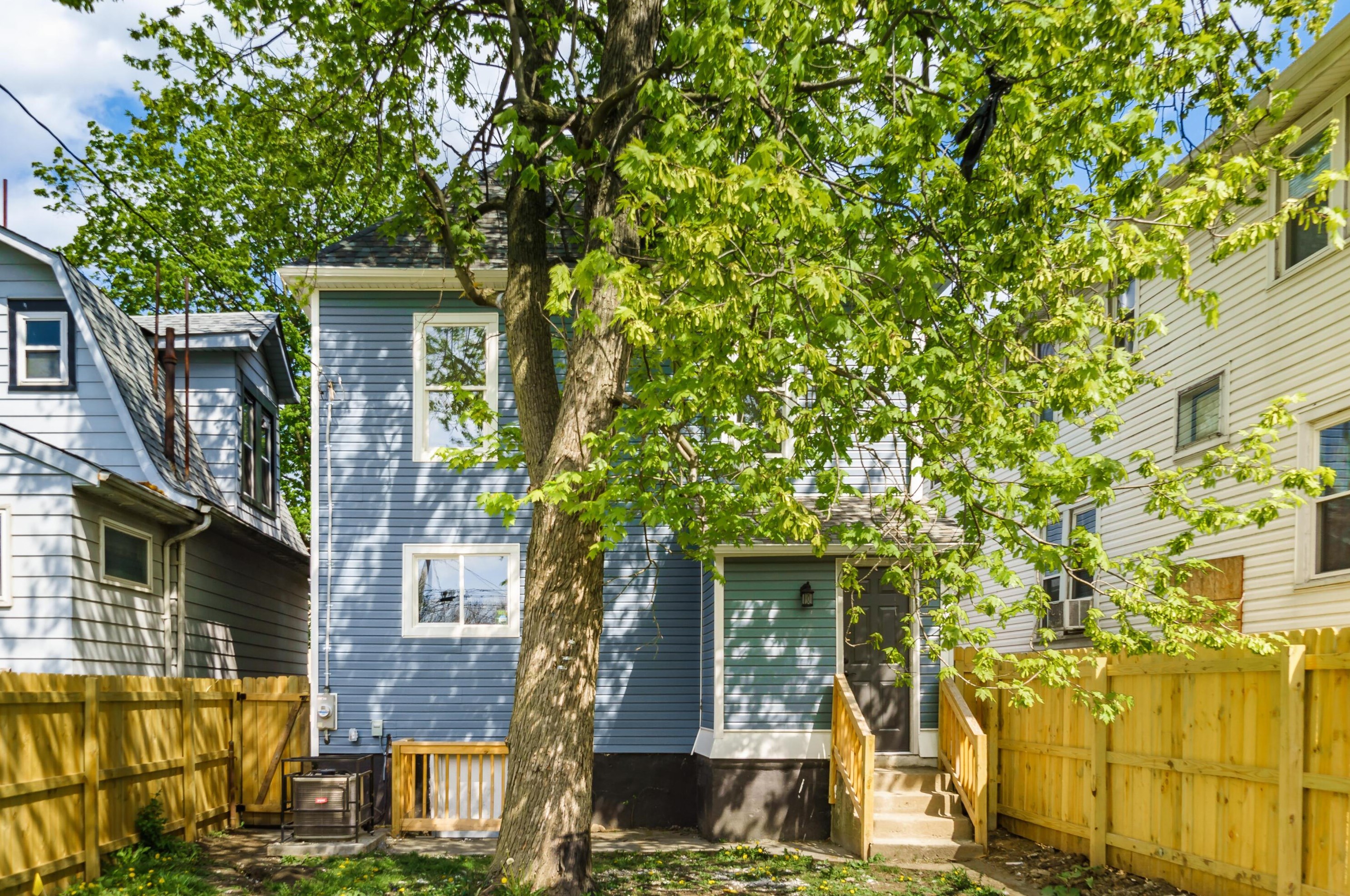 279 Brehl Ave, Columbus OH  43222-1314 exterior