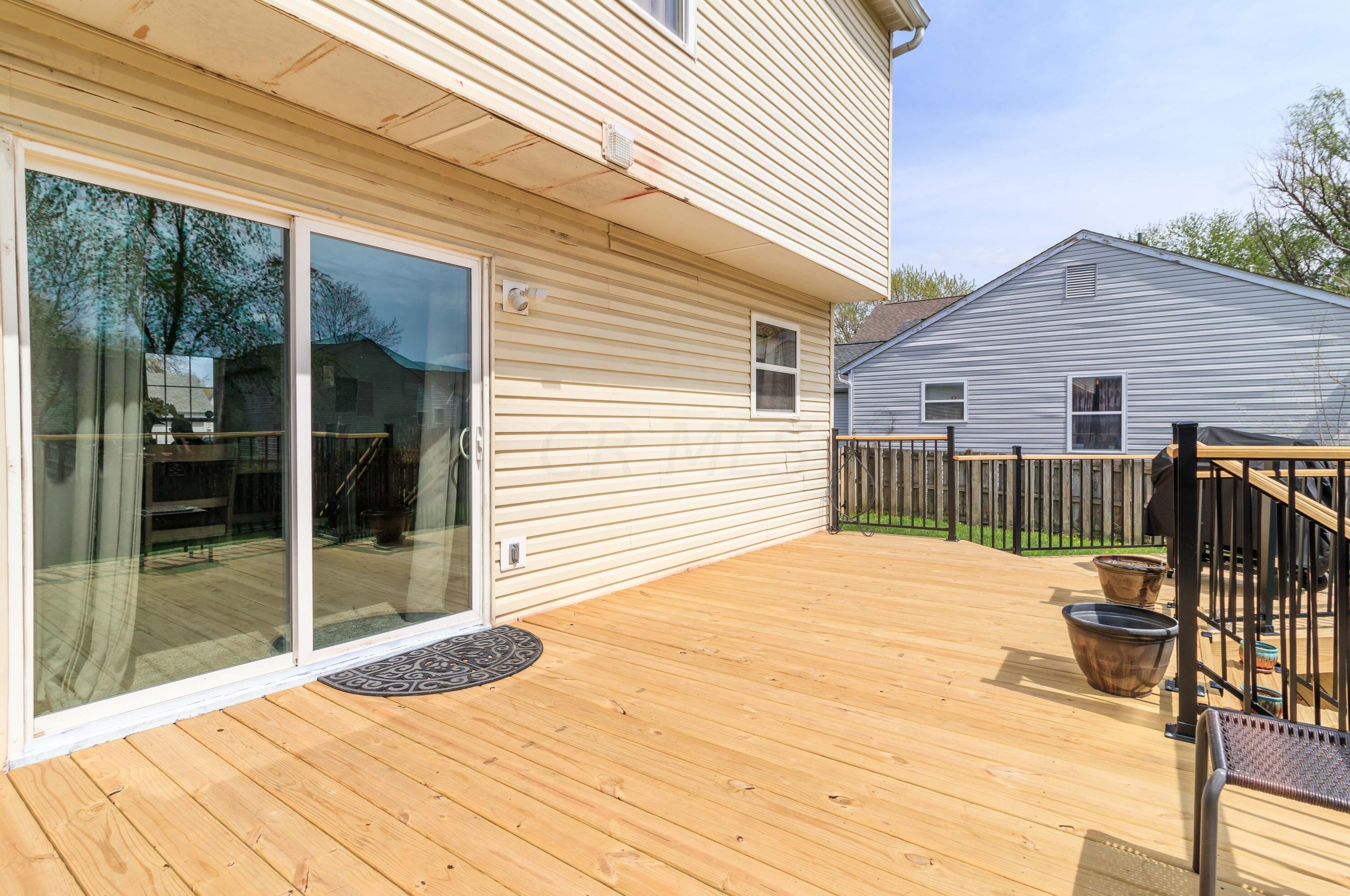 1015 Lavender Ln, Columbus OH 43207-7220 exterior