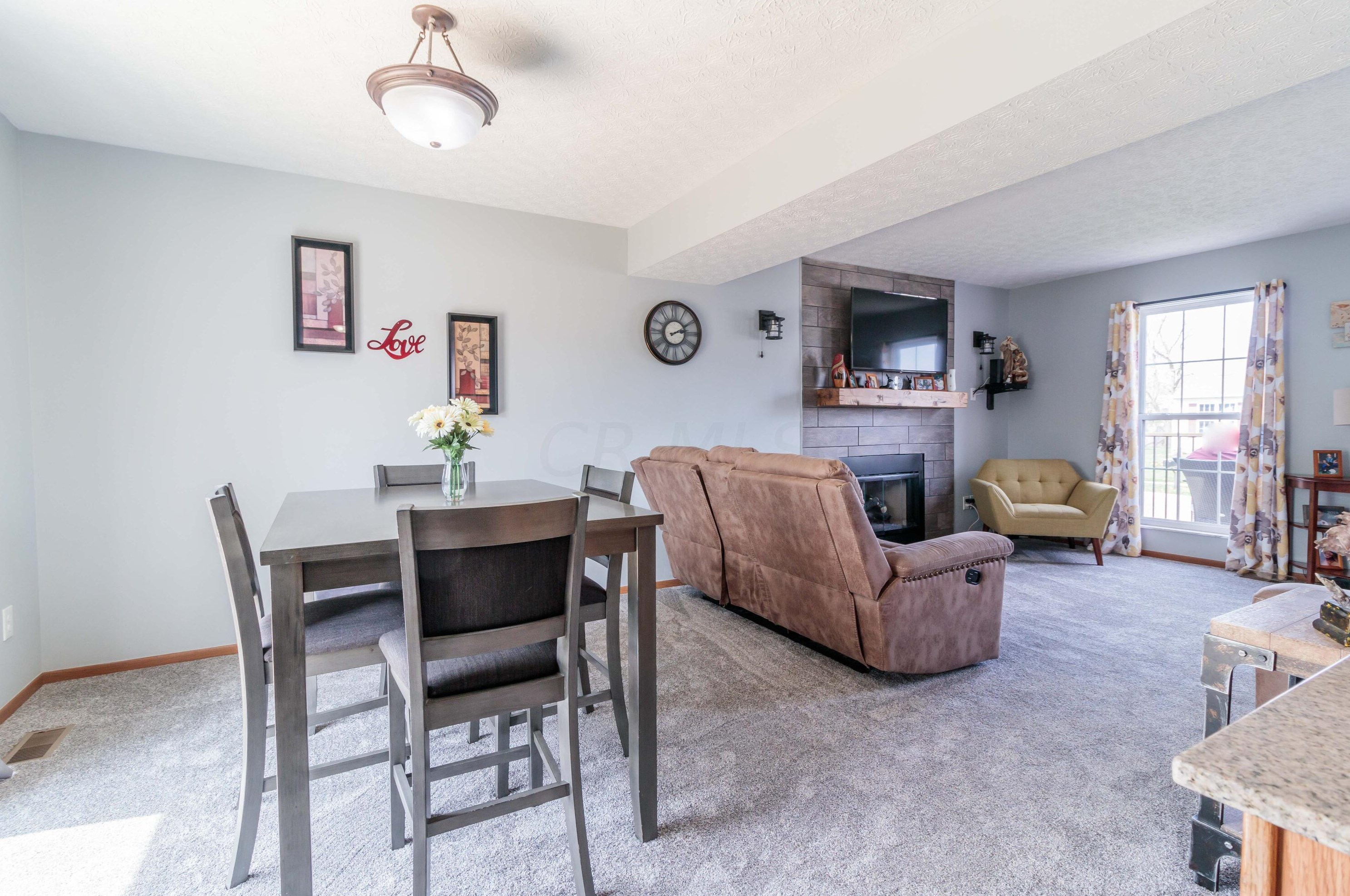 1015 Lavender Ln, Columbus OH 43207-7220 exterior