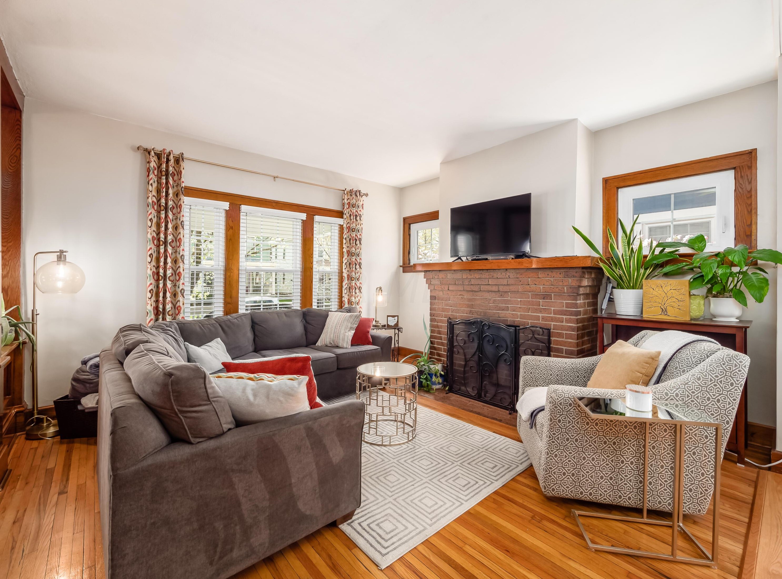 220 Mithoff St, Columbus OH 43206-3506 exterior