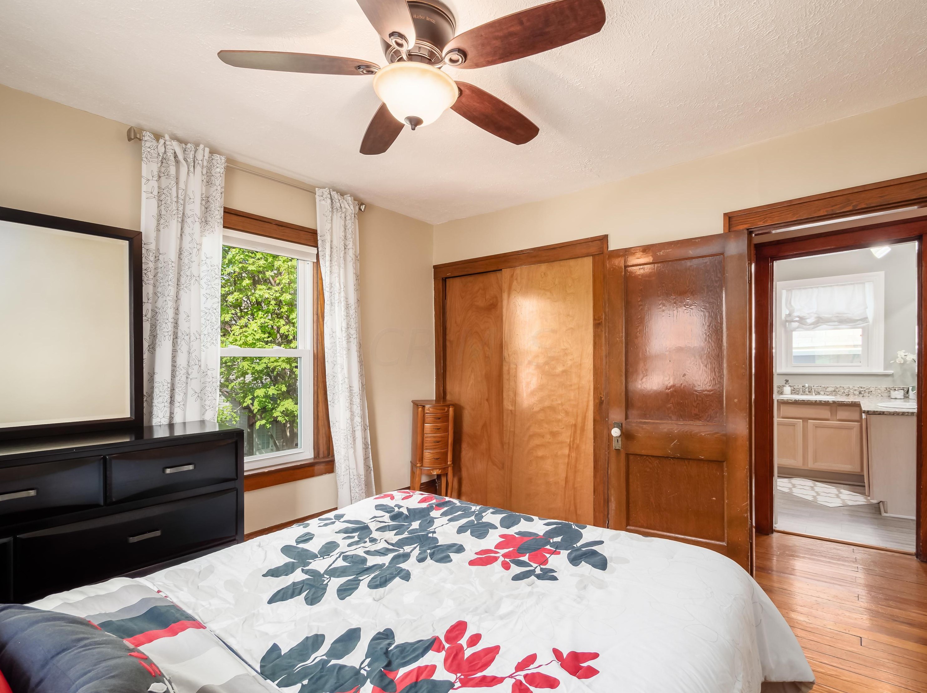 220 Mithoff St, Columbus OH 43206-3506 exterior