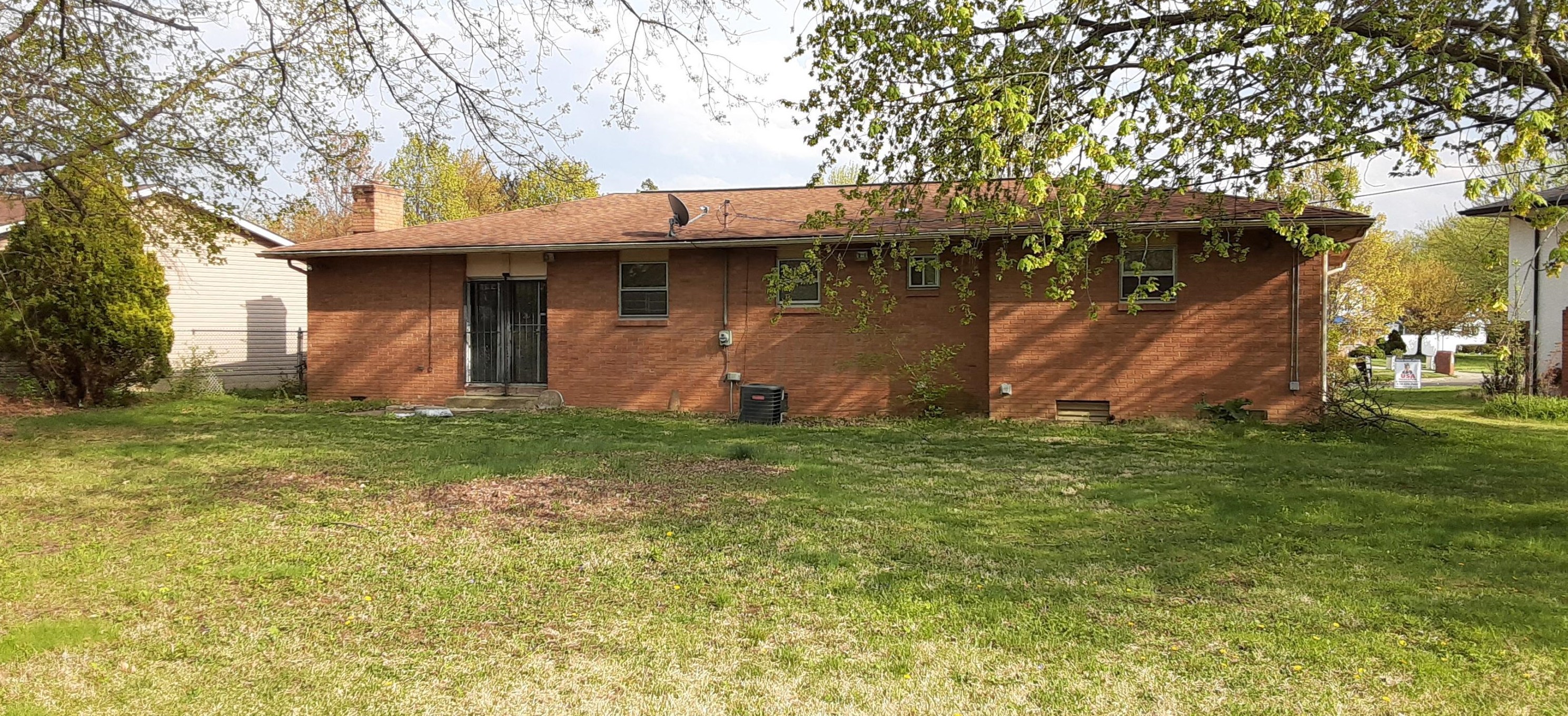 3046 Pine Valley Rd, Columbus, OH 43219-1643