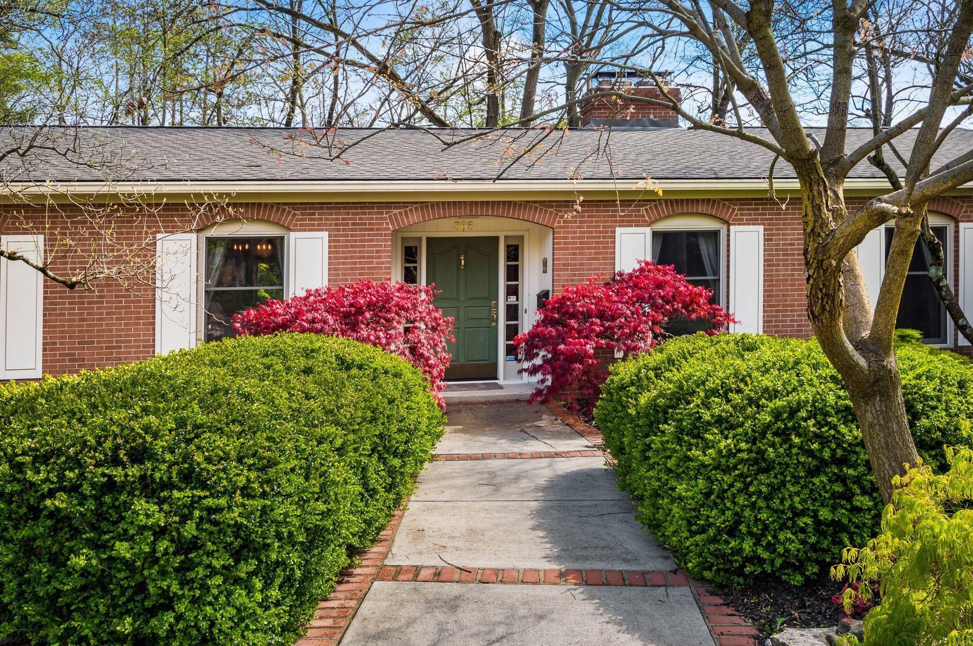 365 Medick Way, Sharon Township, OH 43085