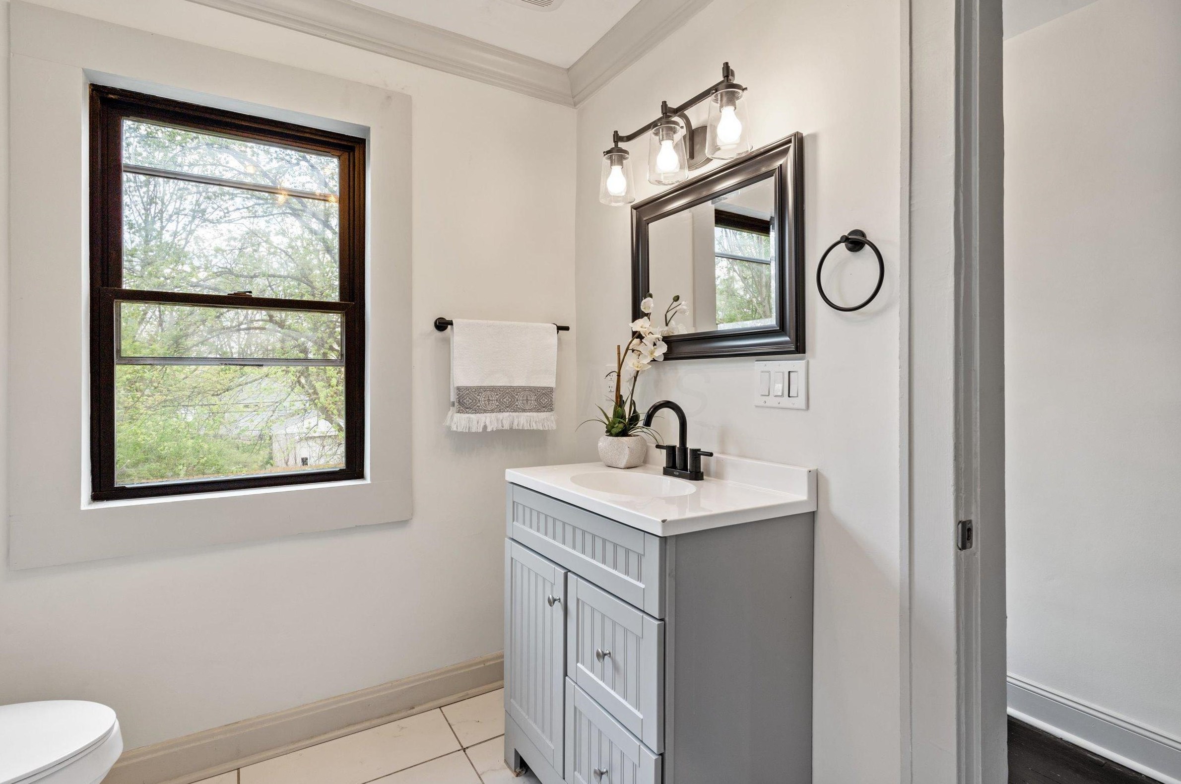 1603 Kenmore Rd, Columbus OH  43211-1625 exterior