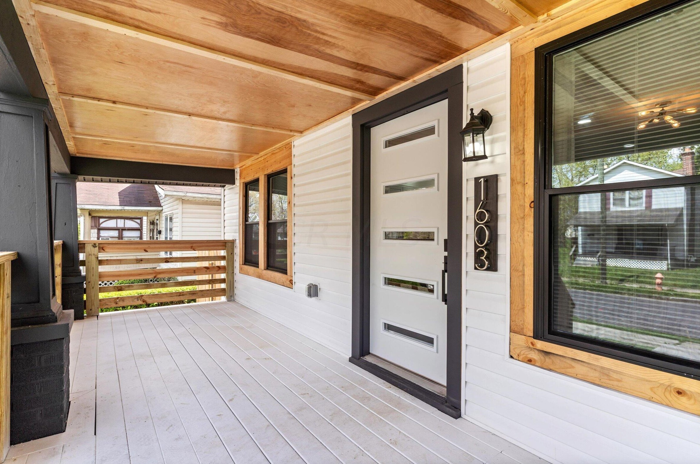 1603 Kenmore Rd, Columbus OH  43211-1625 exterior