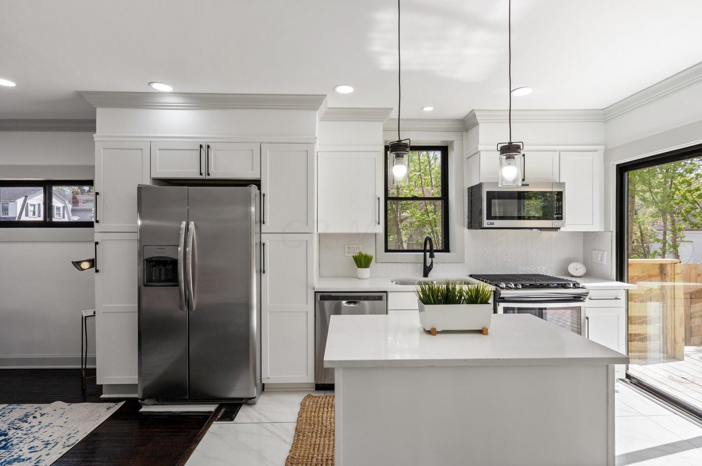 1603 Kenmore Rd, Columbus OH  43211-1625 exterior