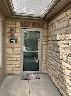 774 Kingsmead Rd, Westerville, OH 43082-6418