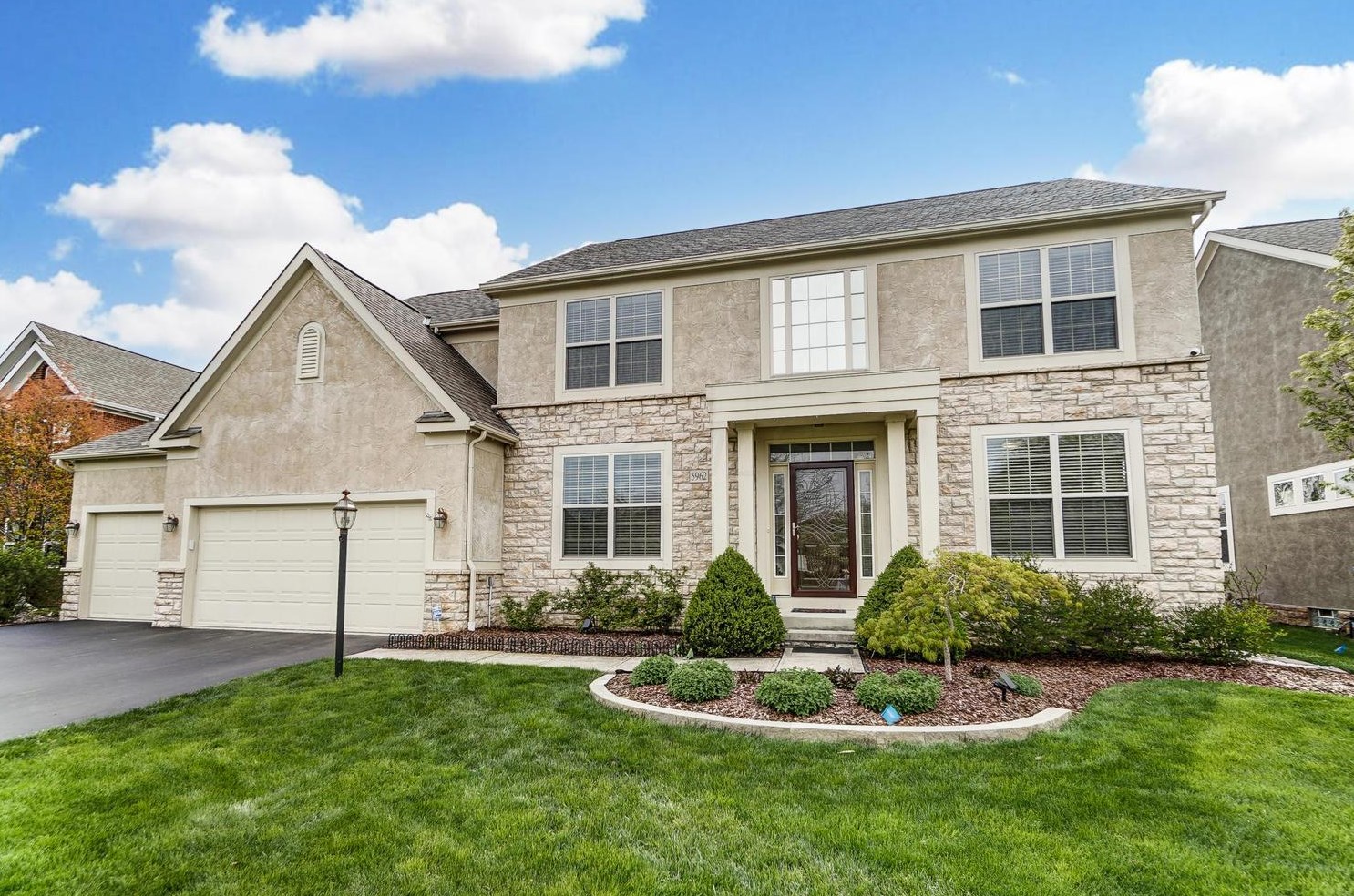 5962 Winslow Ct, Dublin, OH 43016-6520