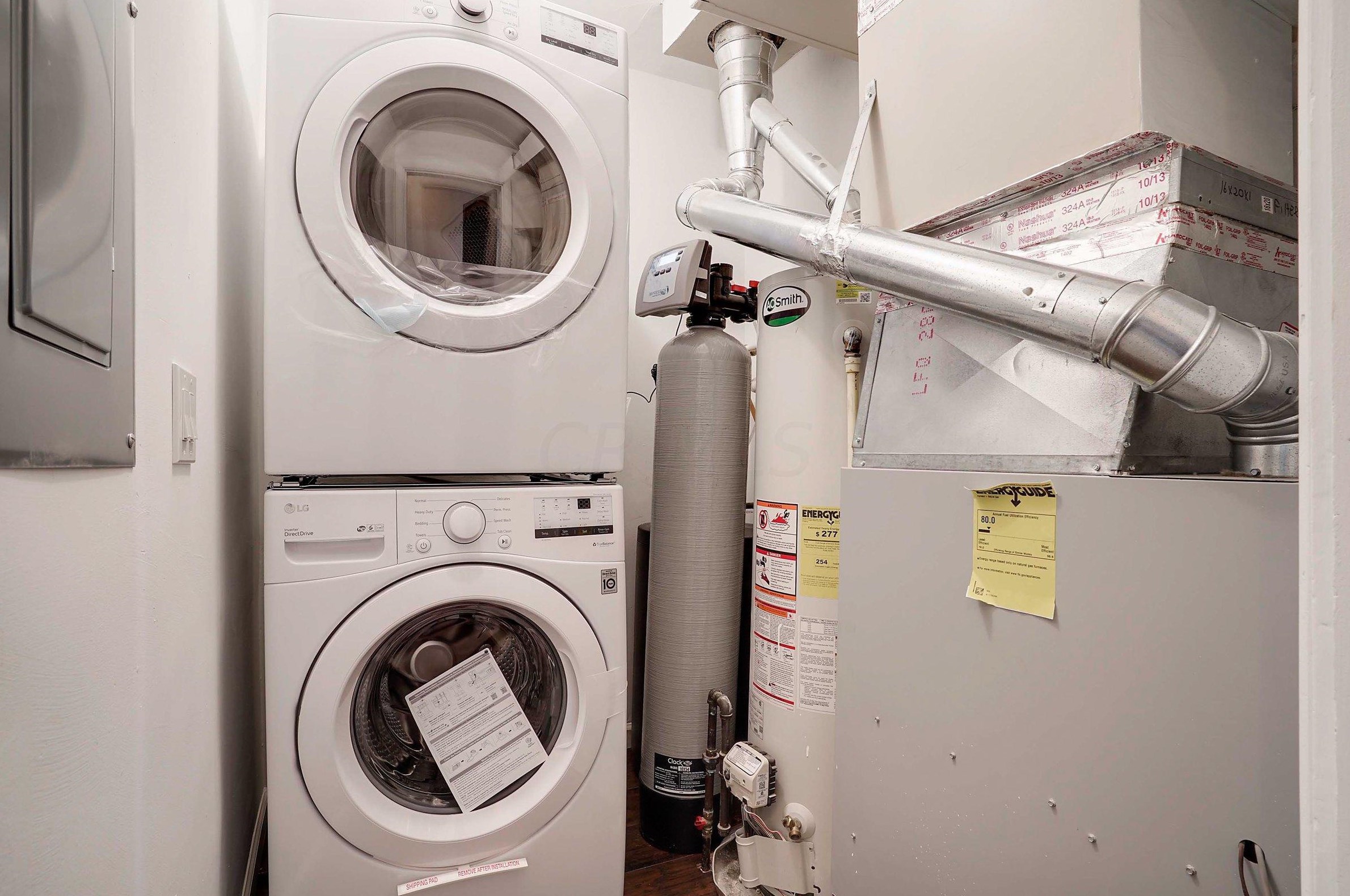 4520 Johnstown Rd, Columbus OH  43230-1821 exterior