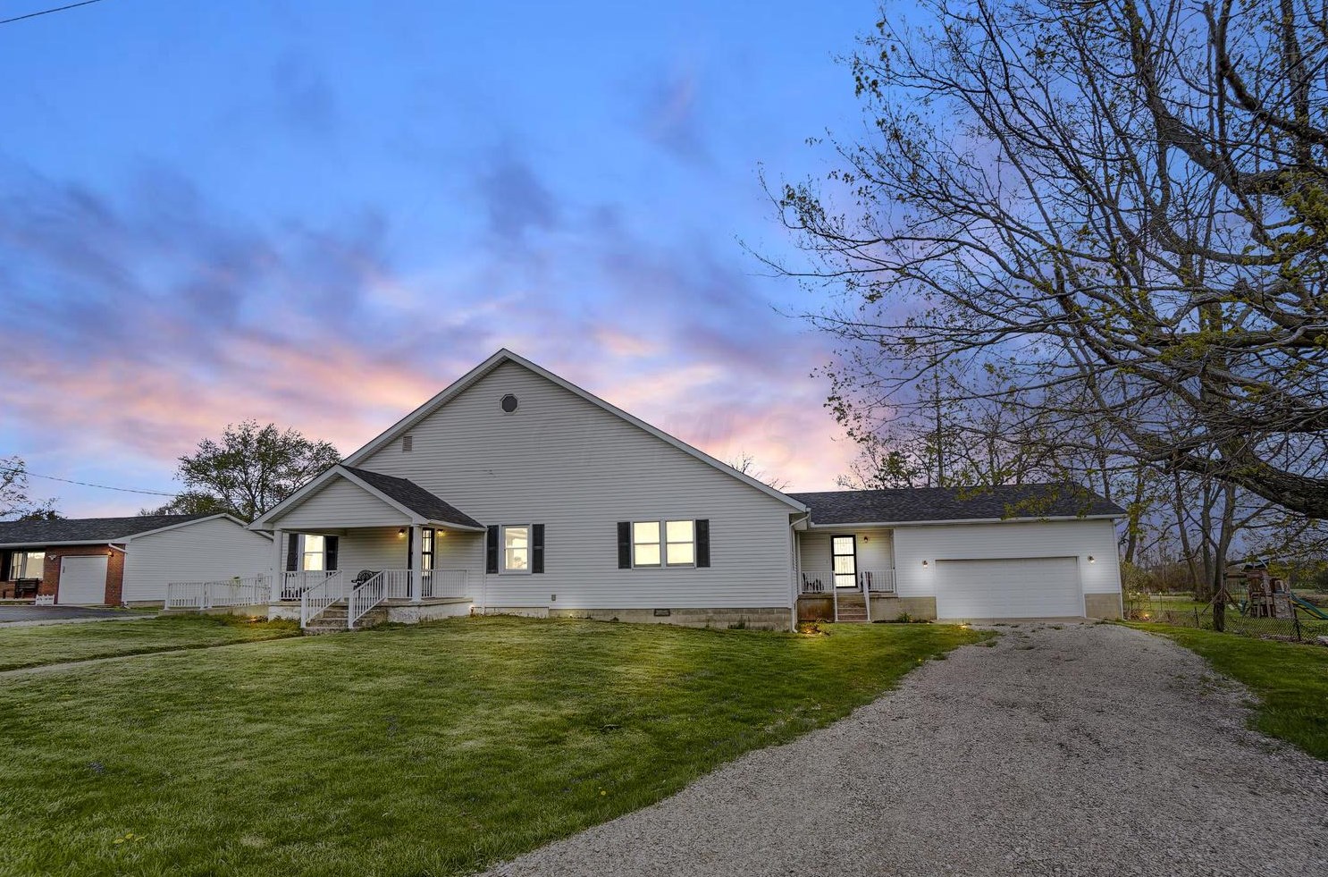 10111 Ne Harrison Rd, Mount Sterling, OH 43143