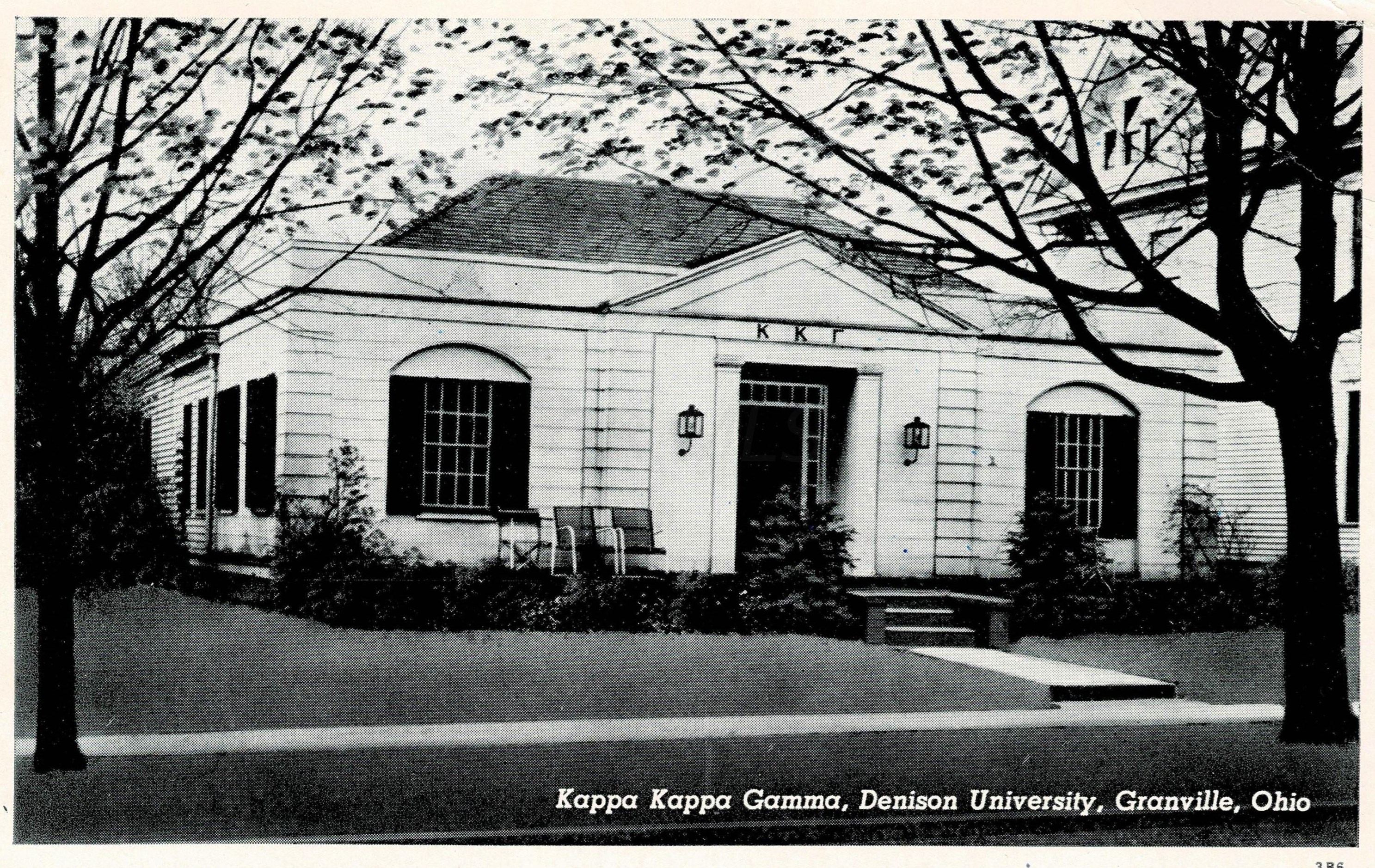 126 Cherry St, Granville, OH 43023-1129