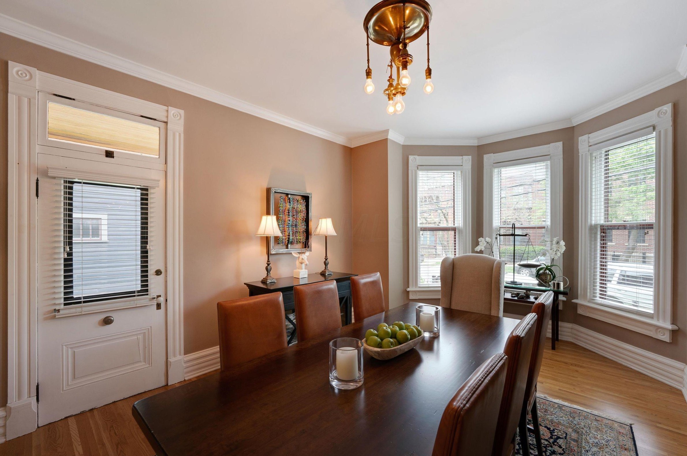 29 1st Ave, Columbus OH 43201-3389 exterior