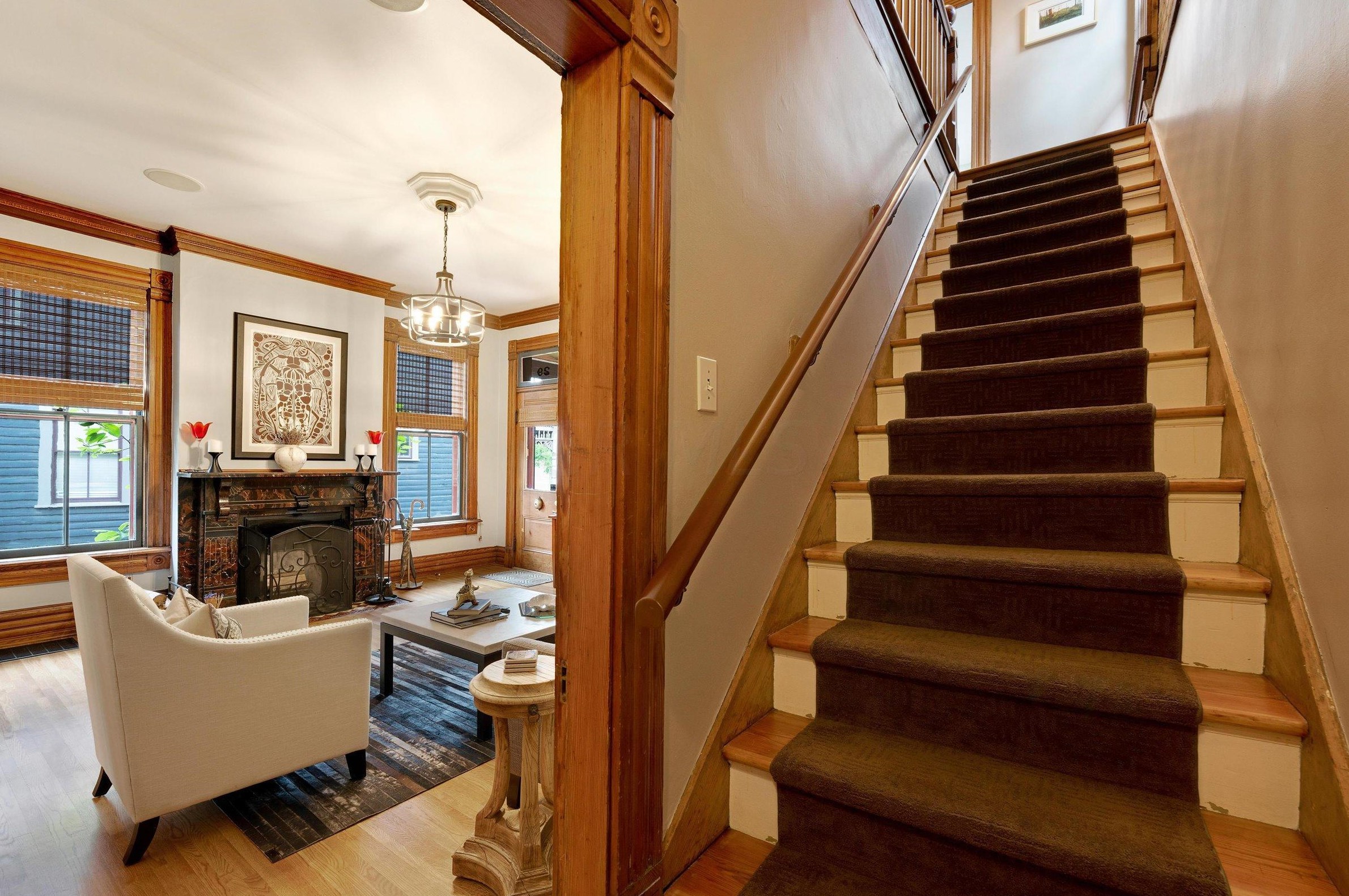 29 1st Ave, Columbus OH 43201-3389 exterior