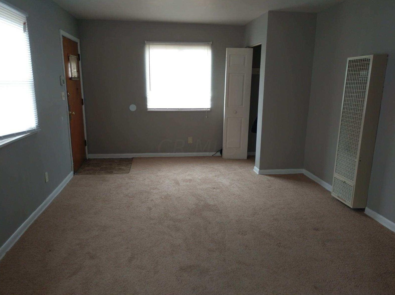 848 Murray Ave, Columbus, OH 43219-2546