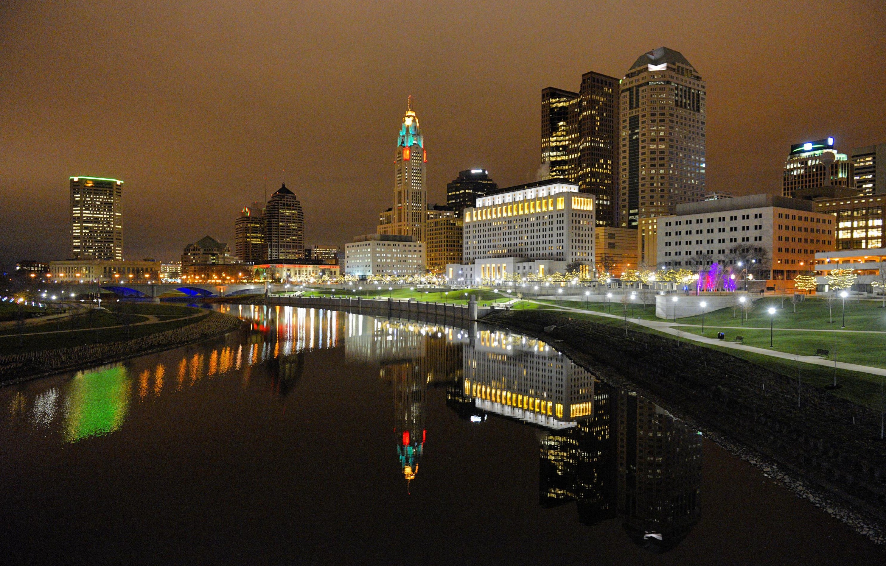 78 Chestnut St, Columbus OH  43215-2585 exterior