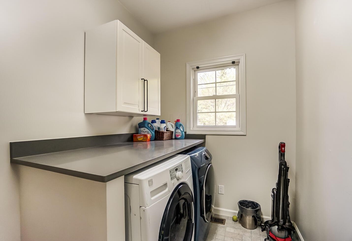 335 Summit St, Granville OH  43023-1345 exterior