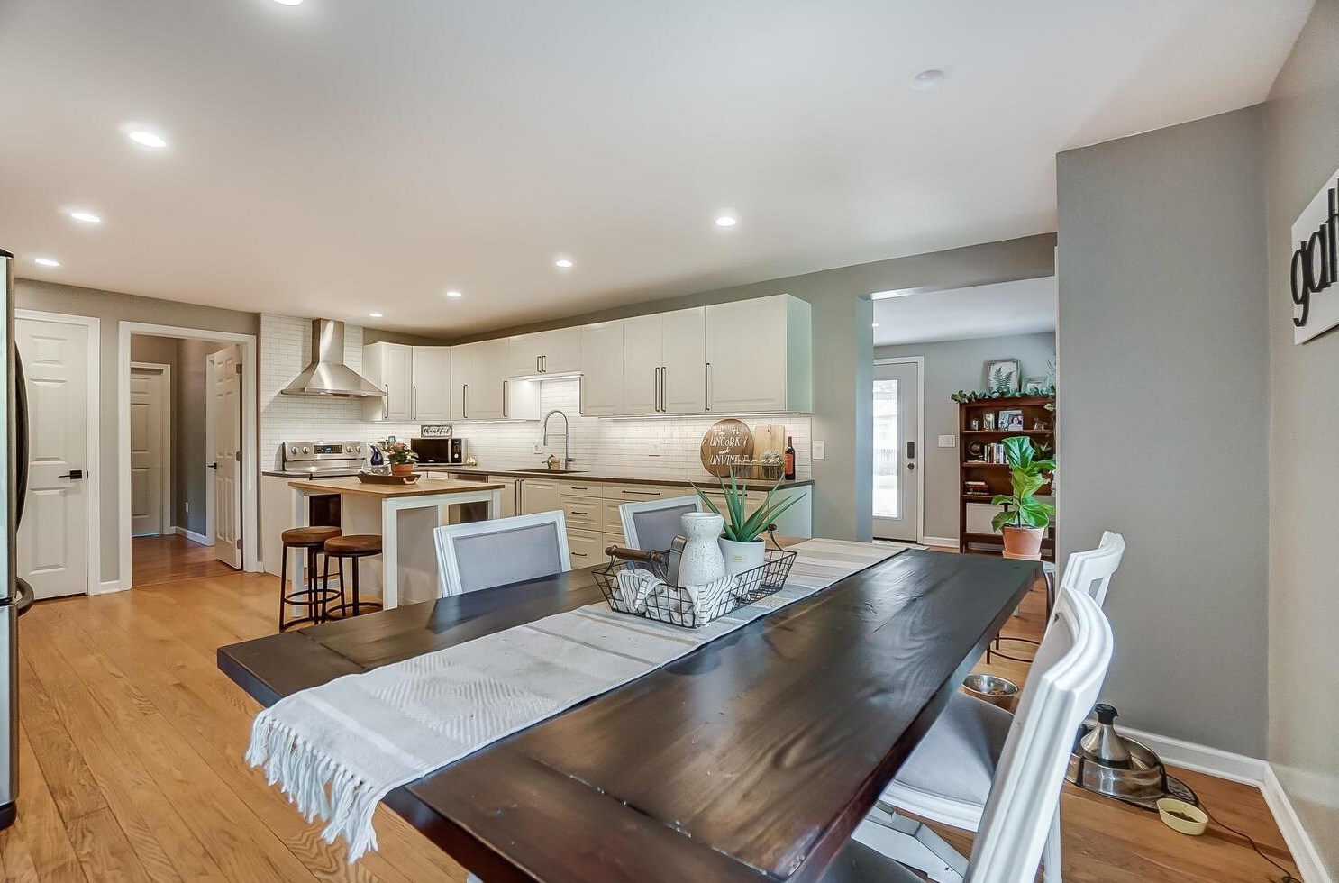 335 Summit St, Granville OH  43023-1345 exterior