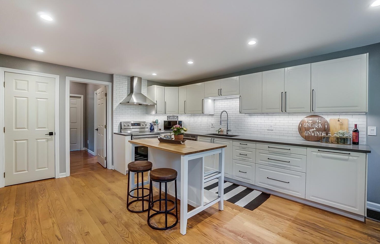 335 Summit St, Granville OH  43023-1345 exterior