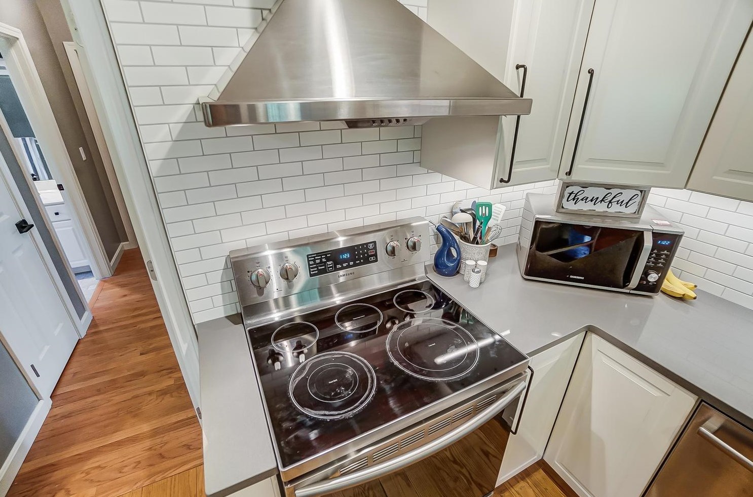 335 Summit St, Granville OH  43023-1345 exterior