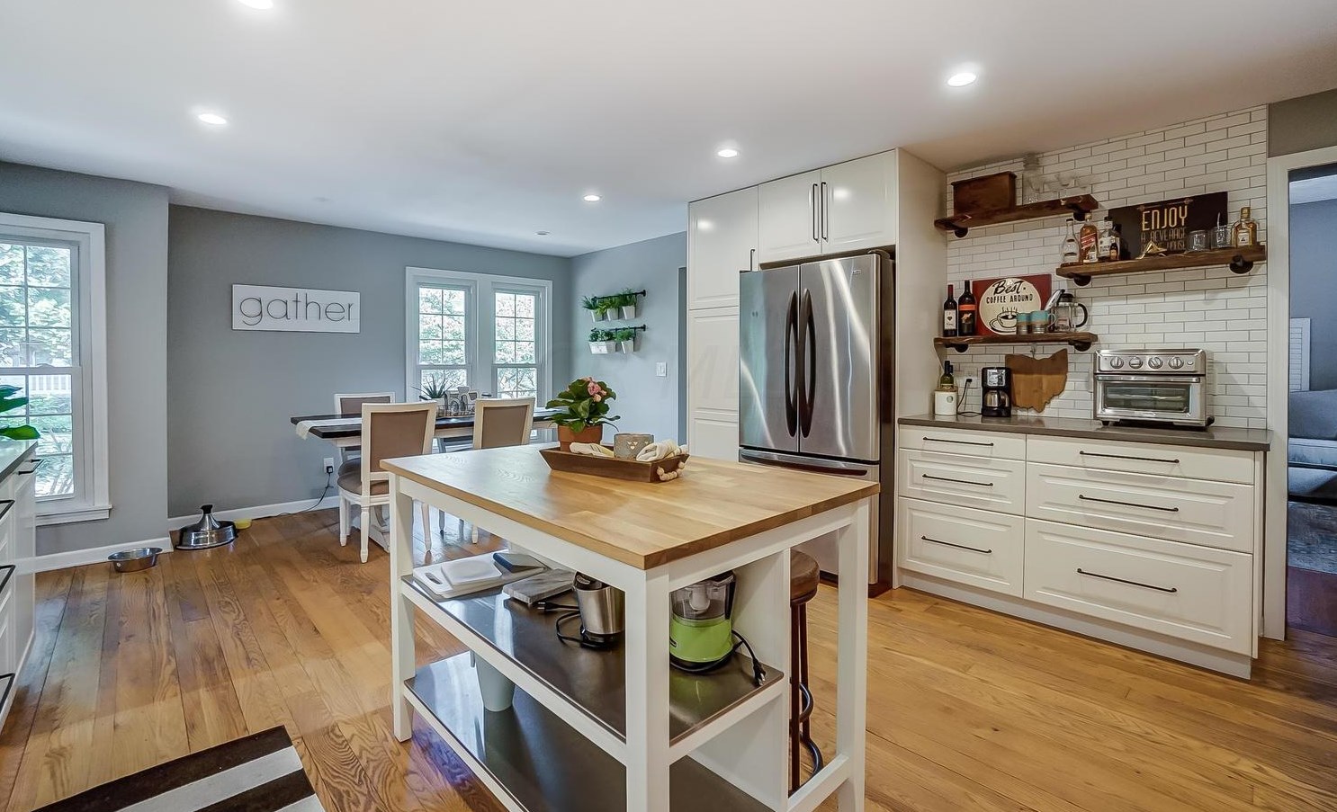 335 Summit St, Granville OH  43023-1345 exterior