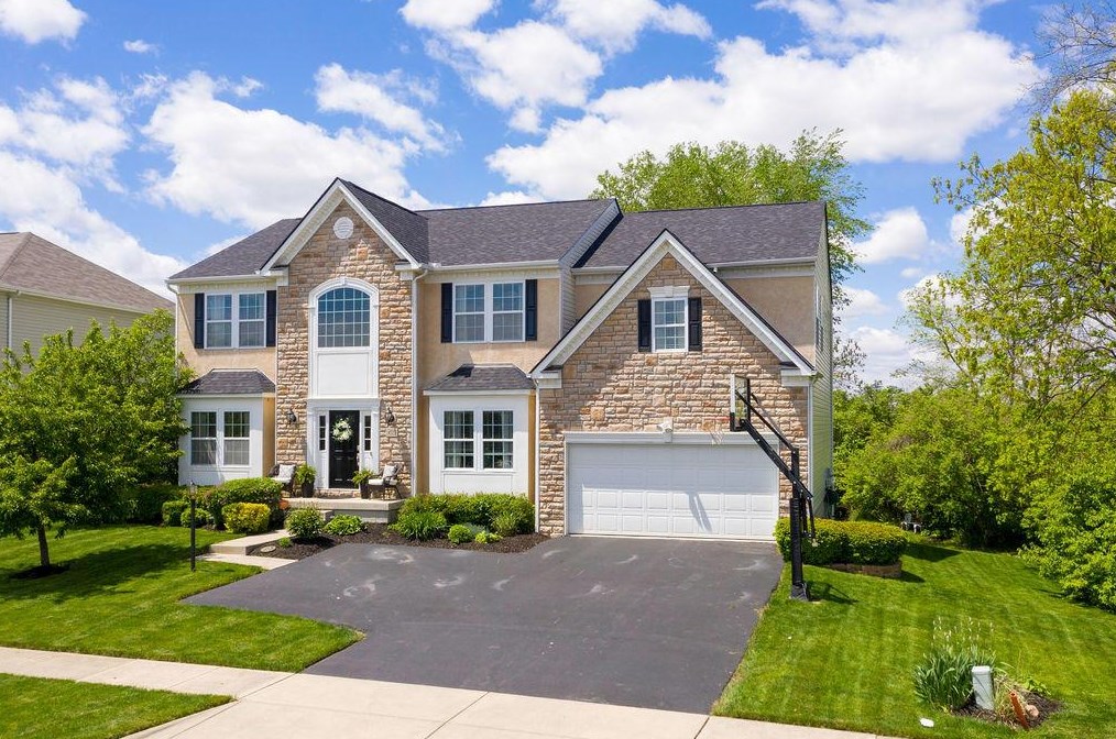 4525 Demorest Rd, Darbydale, OH 43123