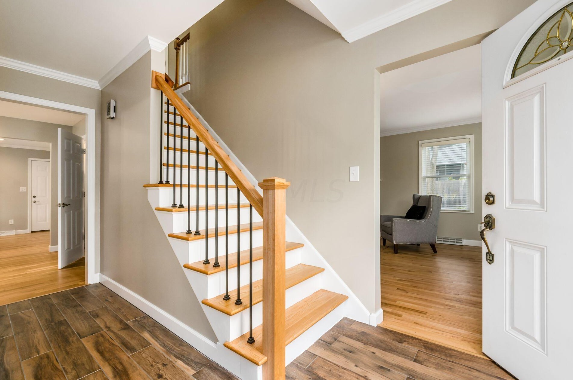 3985 Glenda Pl, Columbus, OH 43220-4619