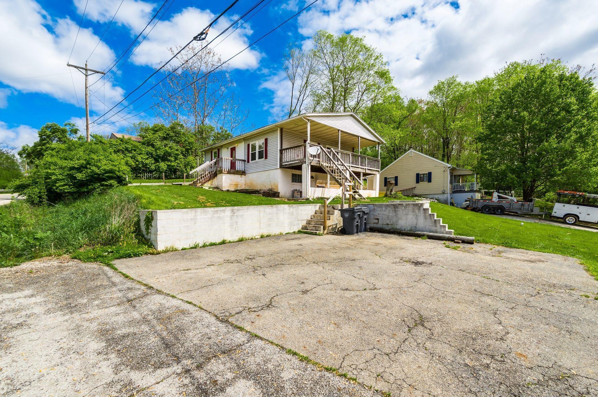 5646 Norton Rd, Darbydale, OH 43123