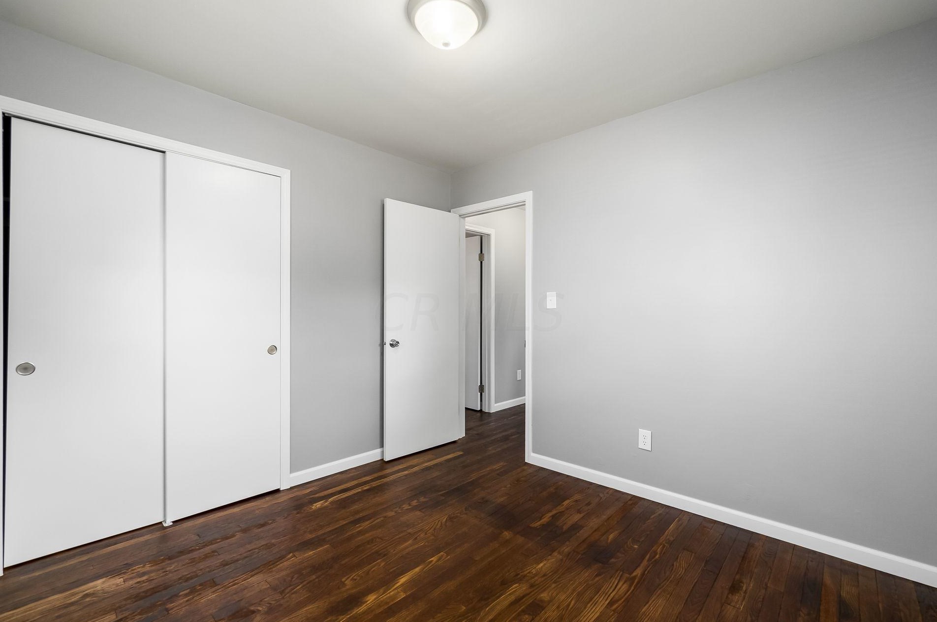 2040 Fenton St, Columbus OH  43224-1366 exterior