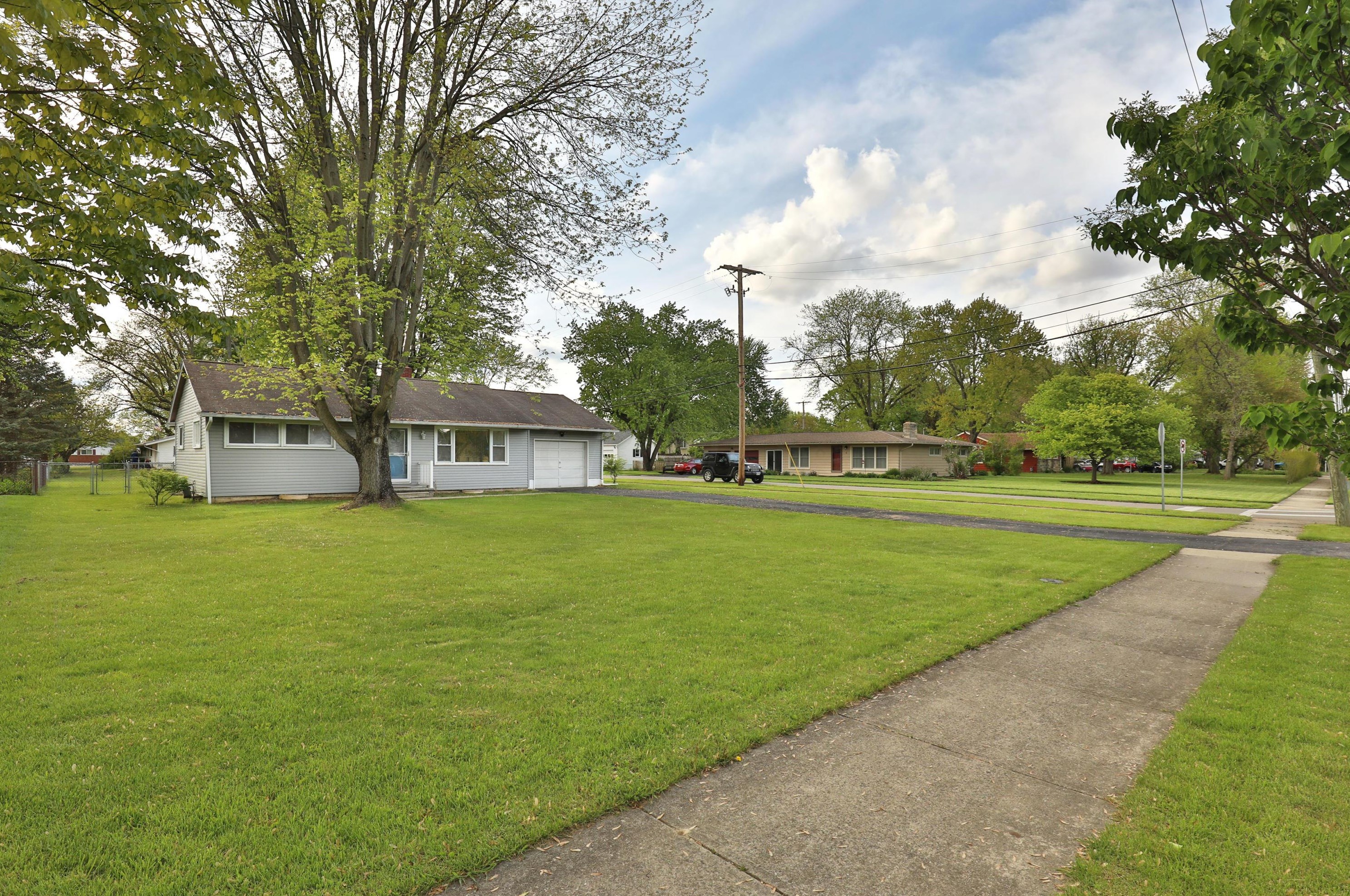 97 Troy Rd, Delaware, OH 43015