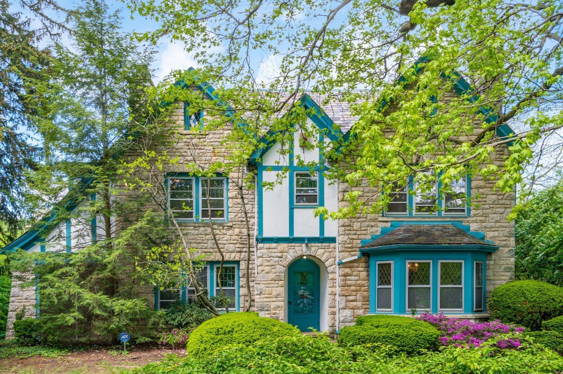 181 Dawson Ave, Columbus, OH 43209-1730