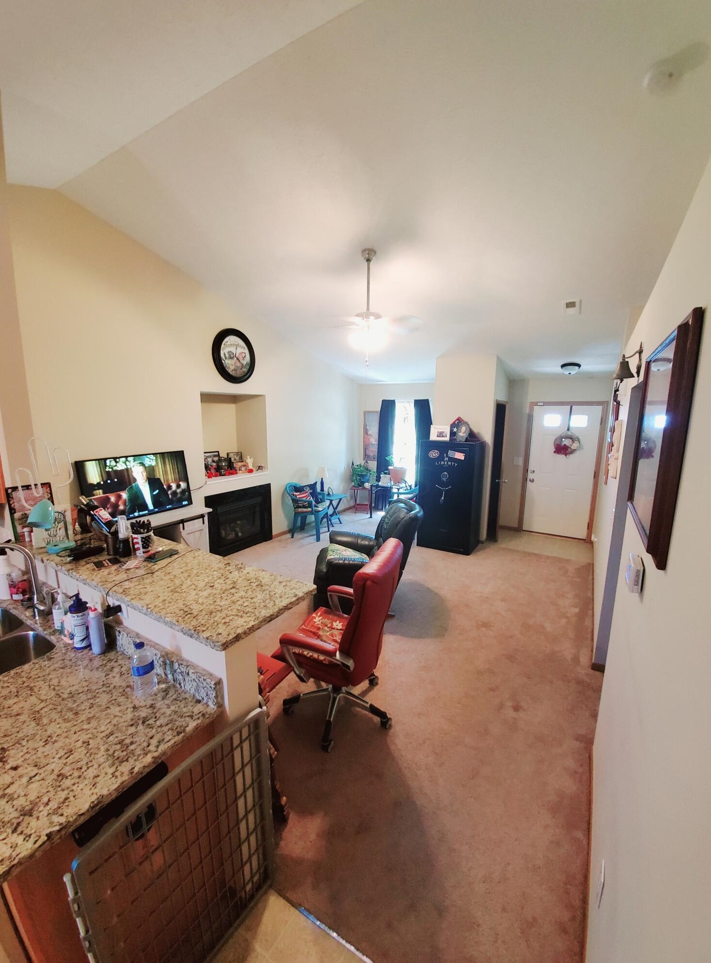 3901 Shannon Green Dr, Cnl Wnchstr, OH 43110-8126