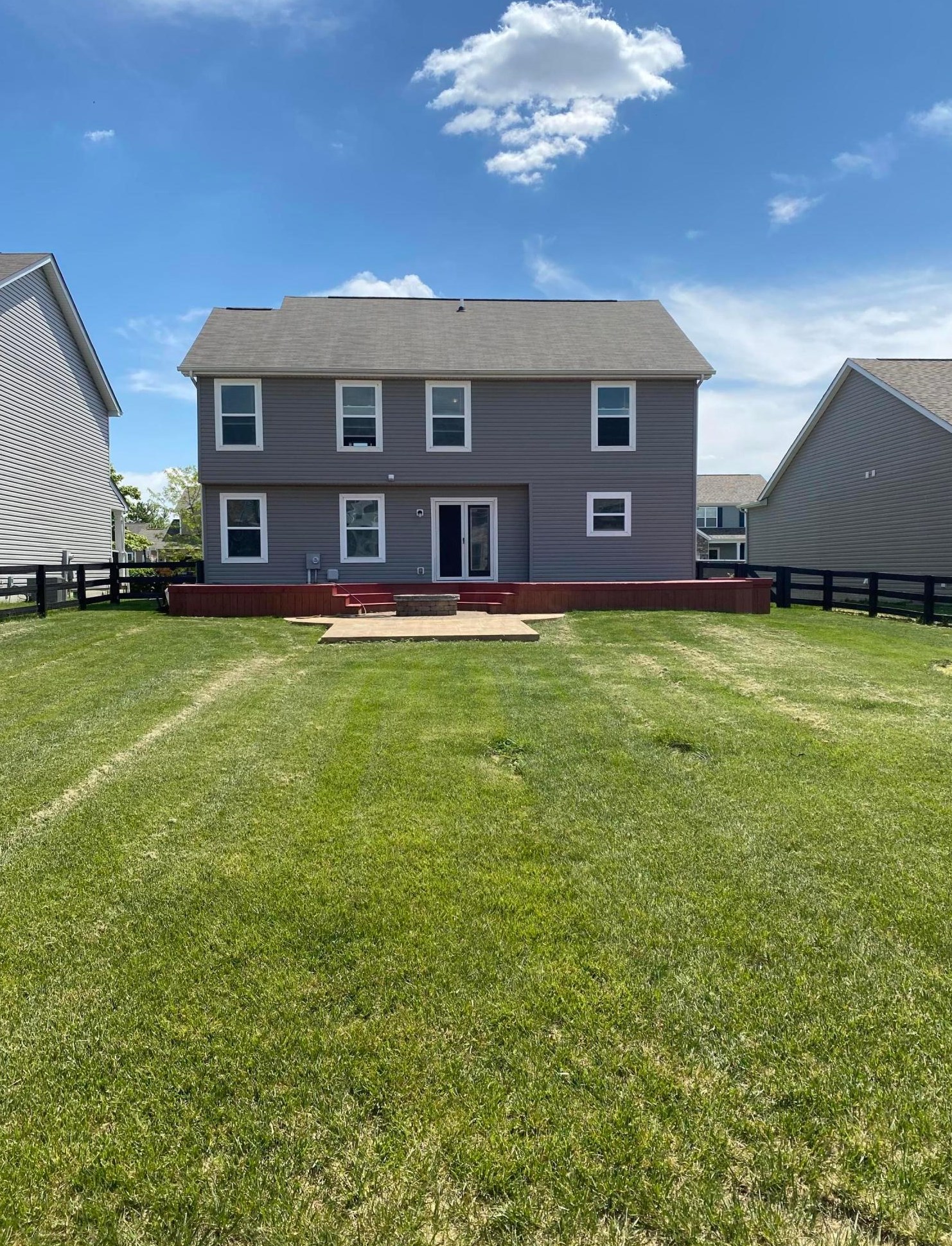 1098 Gartner Ct, Columbus OH  43207-1199 exterior