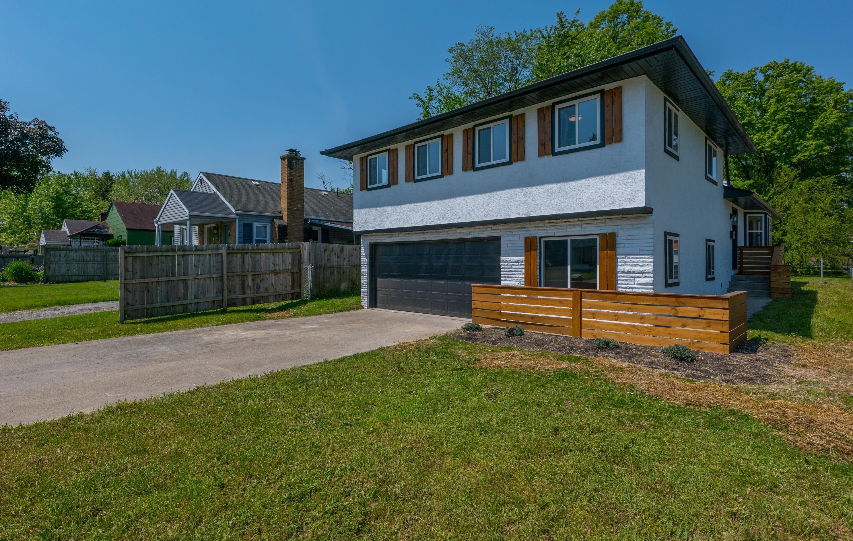 1759 Weiler Ave, Columbus OH  43207-1575 exterior