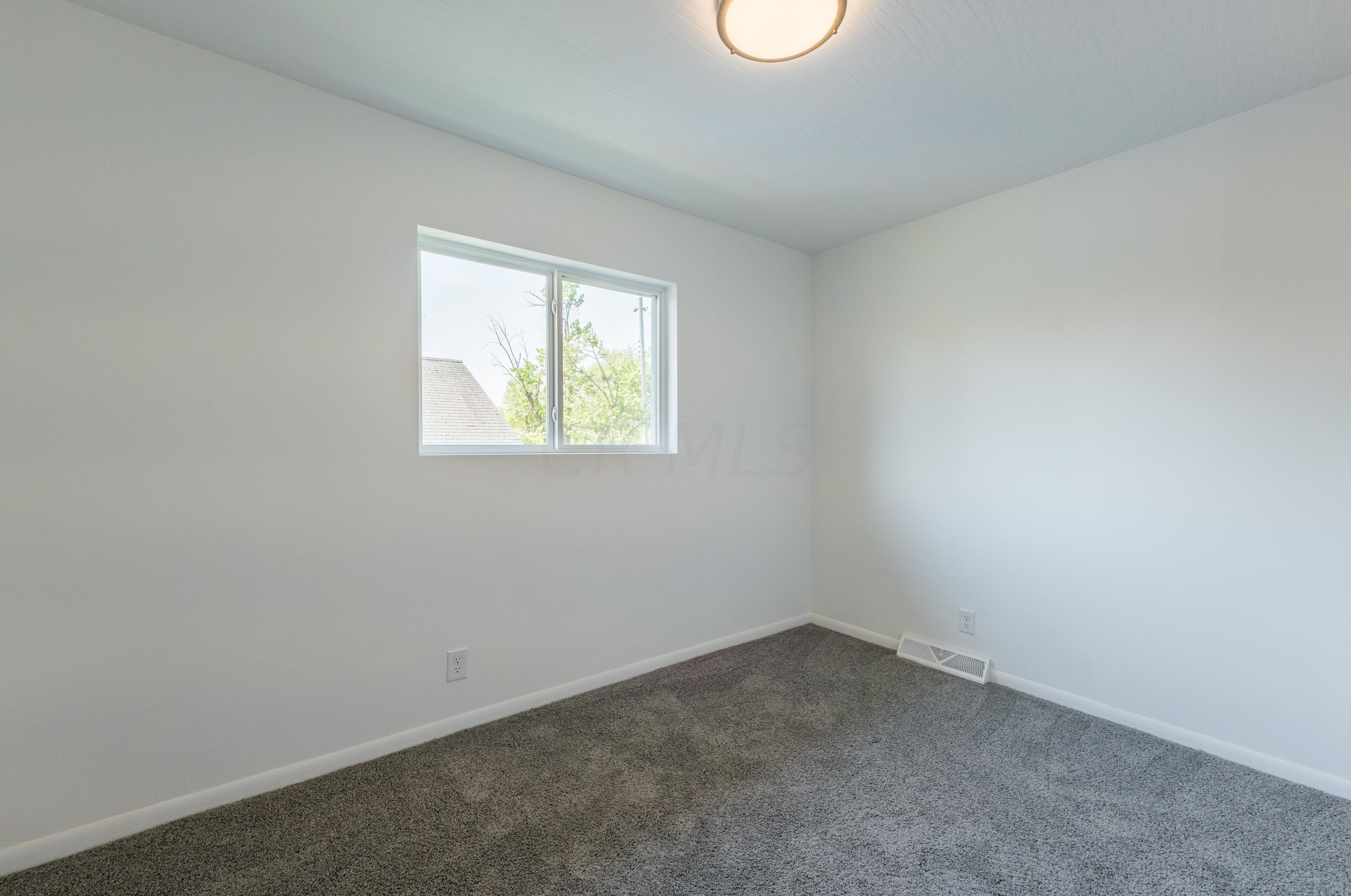 1759 Weiler Ave, Columbus OH  43207-1575 exterior