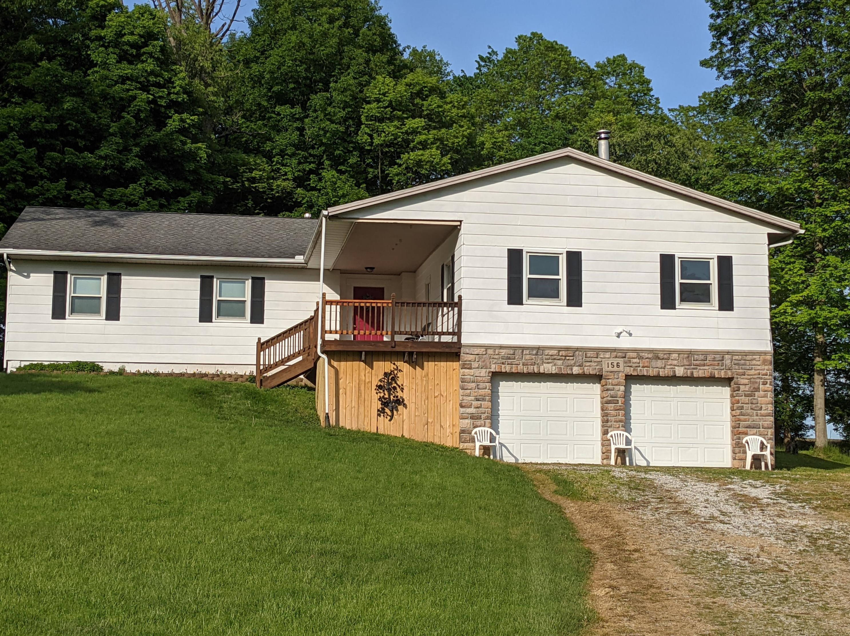 156 Eulah Dr, Hebron, OH 43025