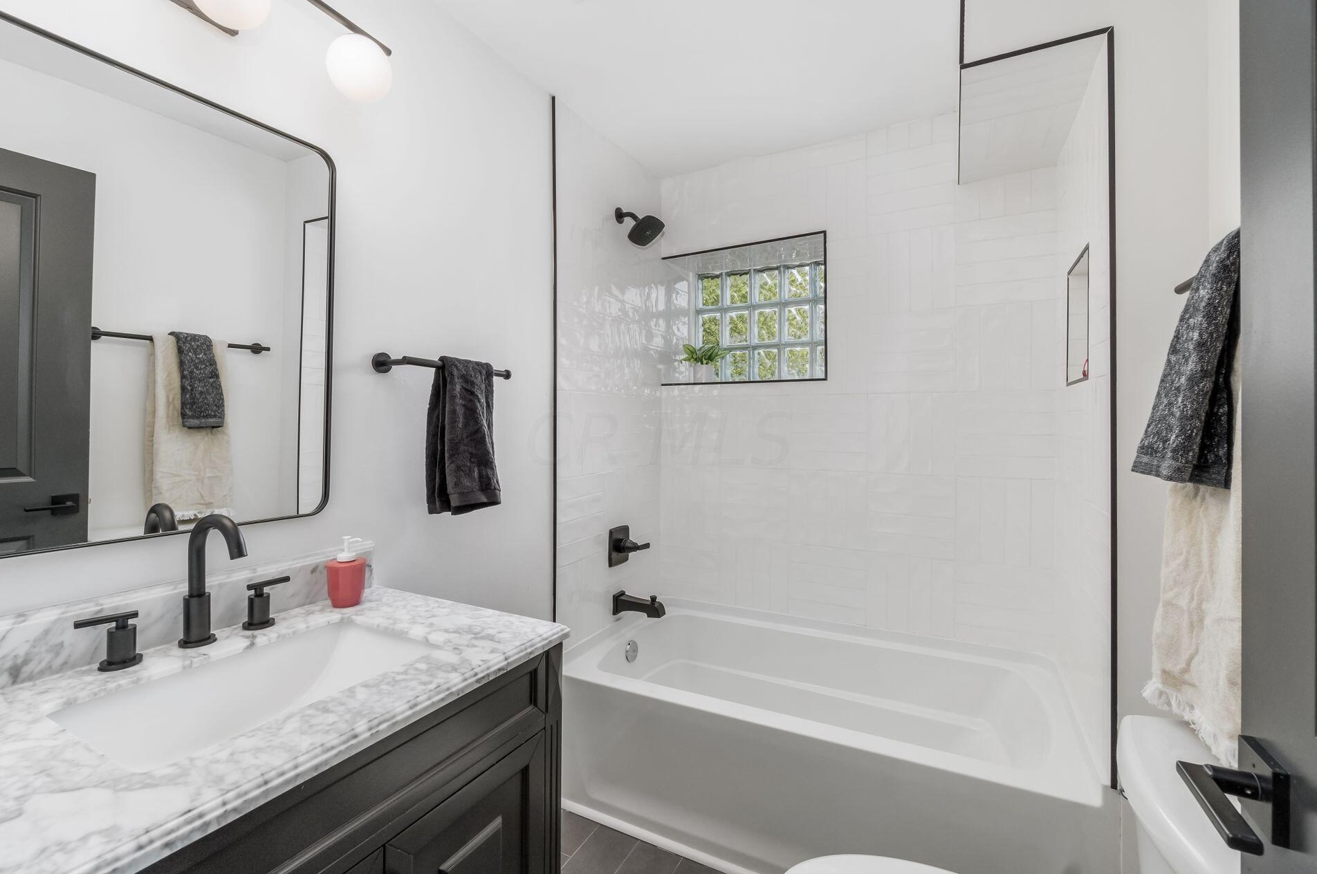 46 Welch Ave, Columbus OH 43207-2007 exterior