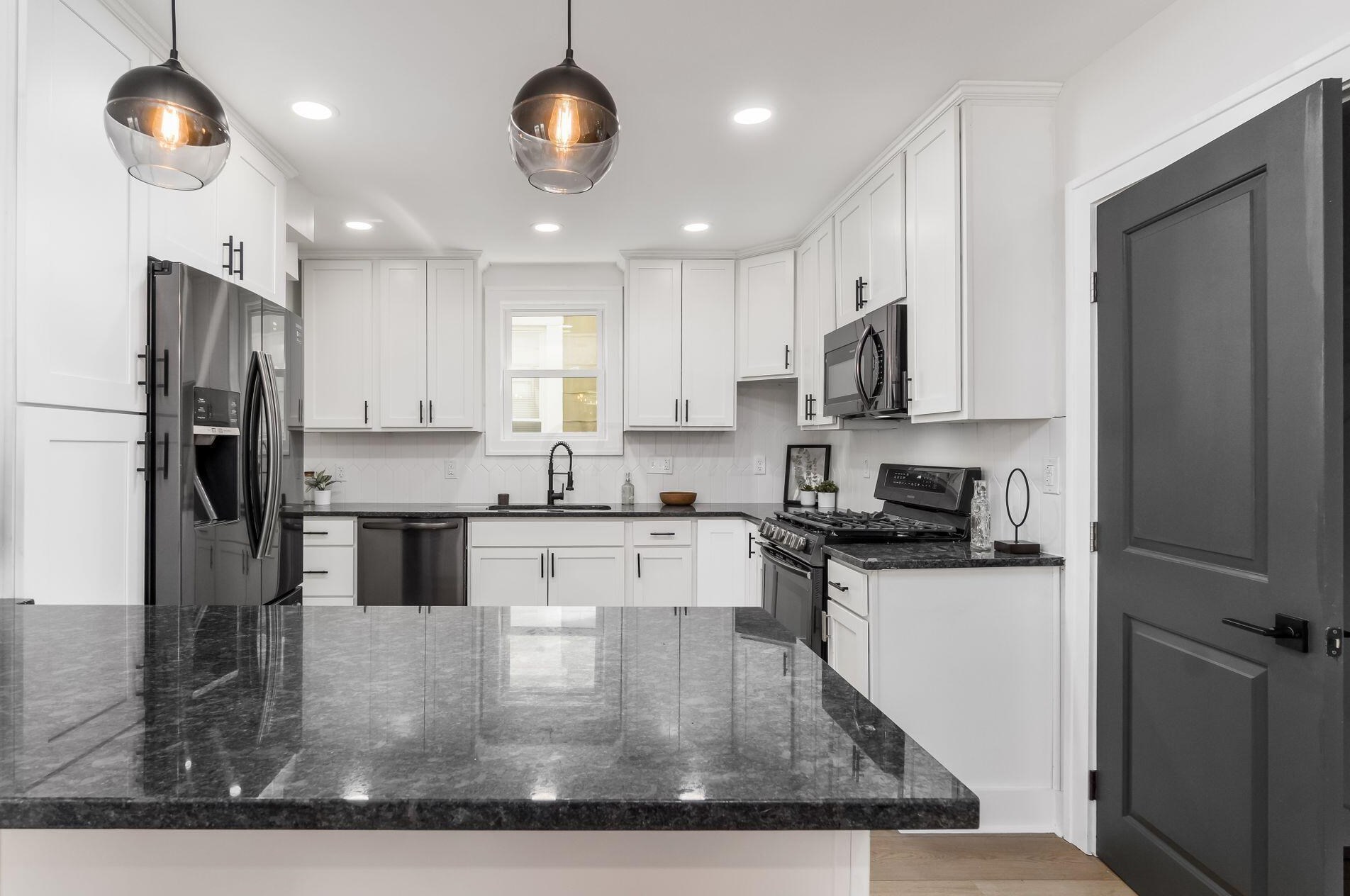 46 Welch Ave, Columbus OH 43207-2007 exterior