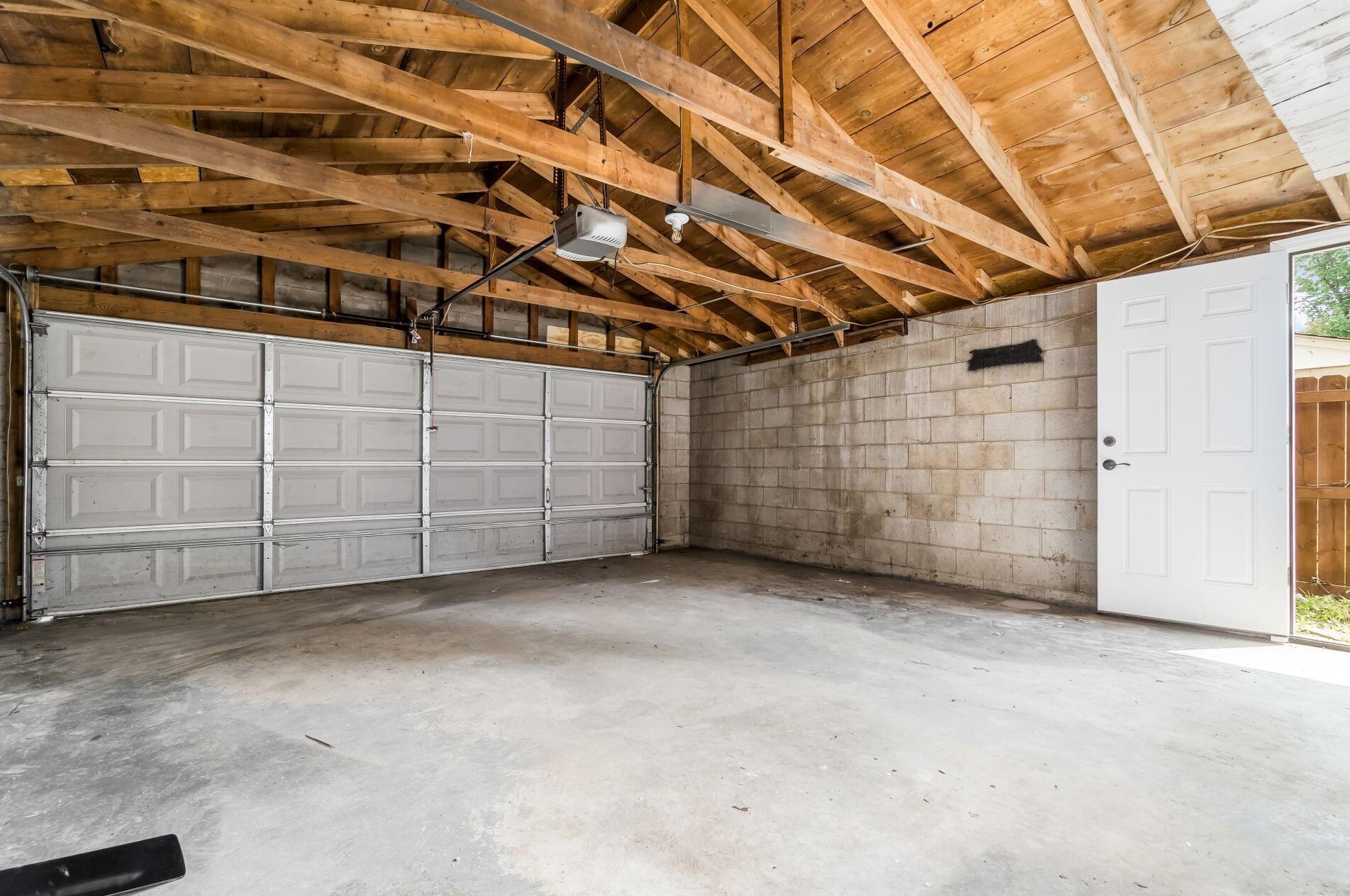 46 Welch Ave, Columbus OH 43207-2007 exterior