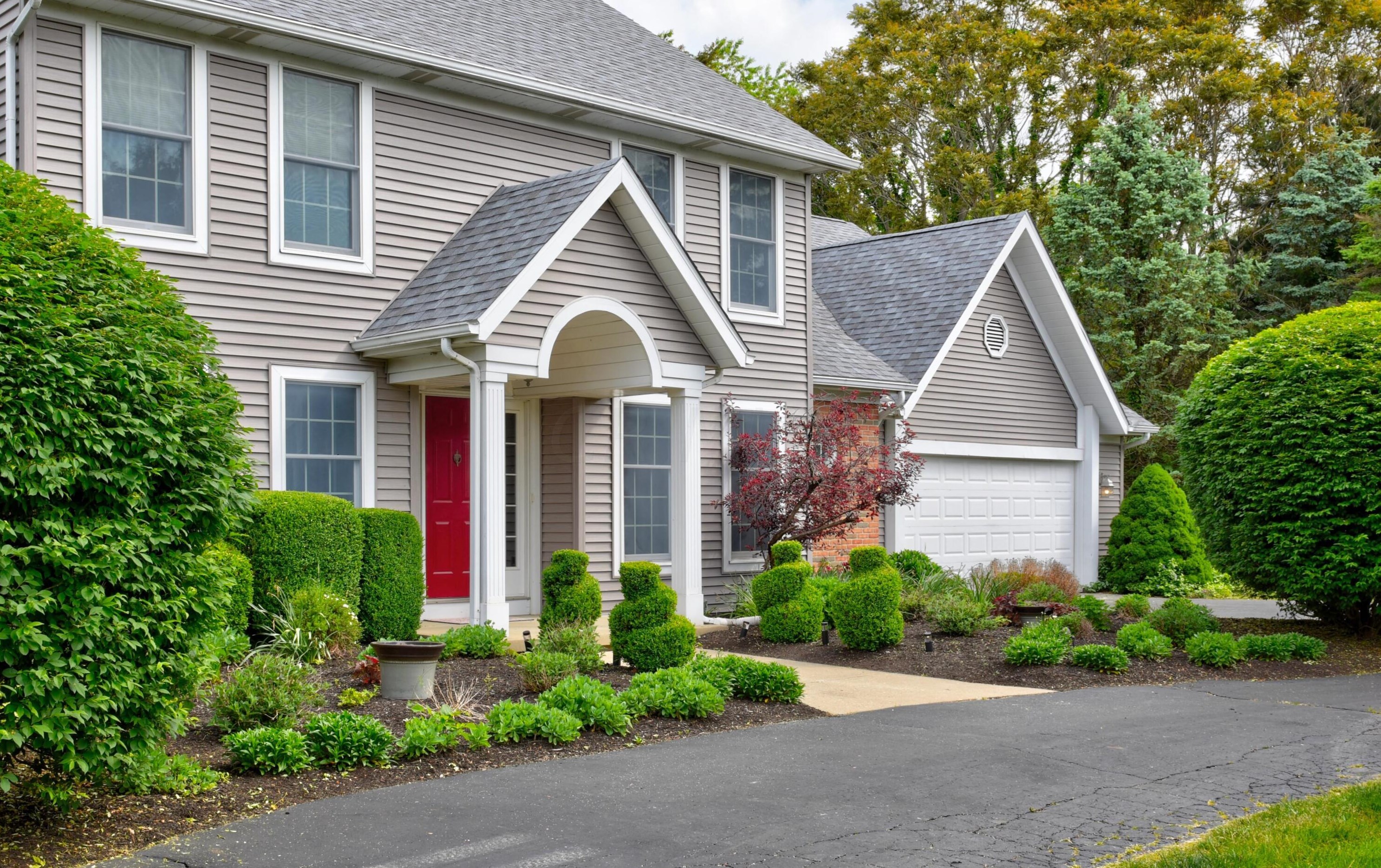125 Lincliff Dr, Granville, OH 43023-9157