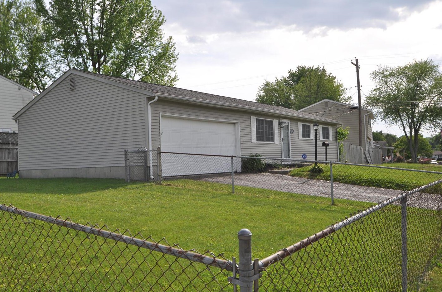 5001 Attica Dr, Columbus, OH 43232-6002