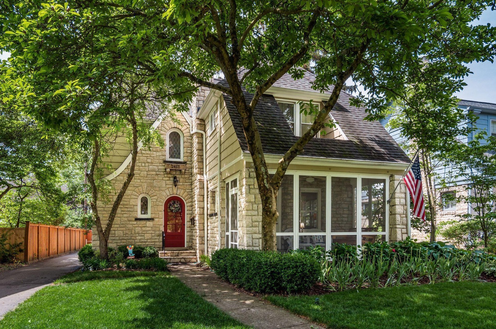 2457 Elm Ave, Columbus, OH 43209-1745