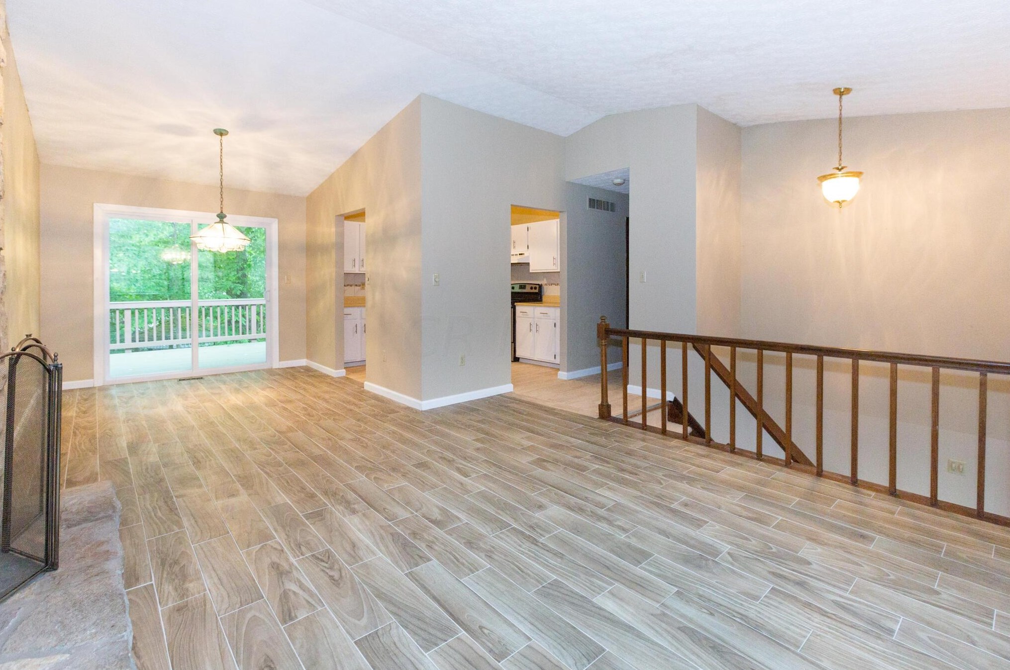 3825 Blueberry Hollow Rd, Columbus, OH 43230-1002