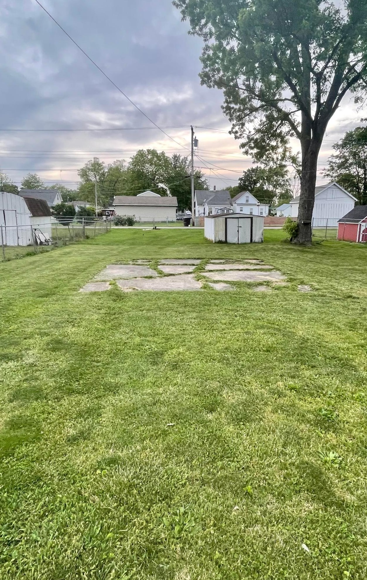 1128 Rawlings St, Washington Ch OH  43160-1637 exterior