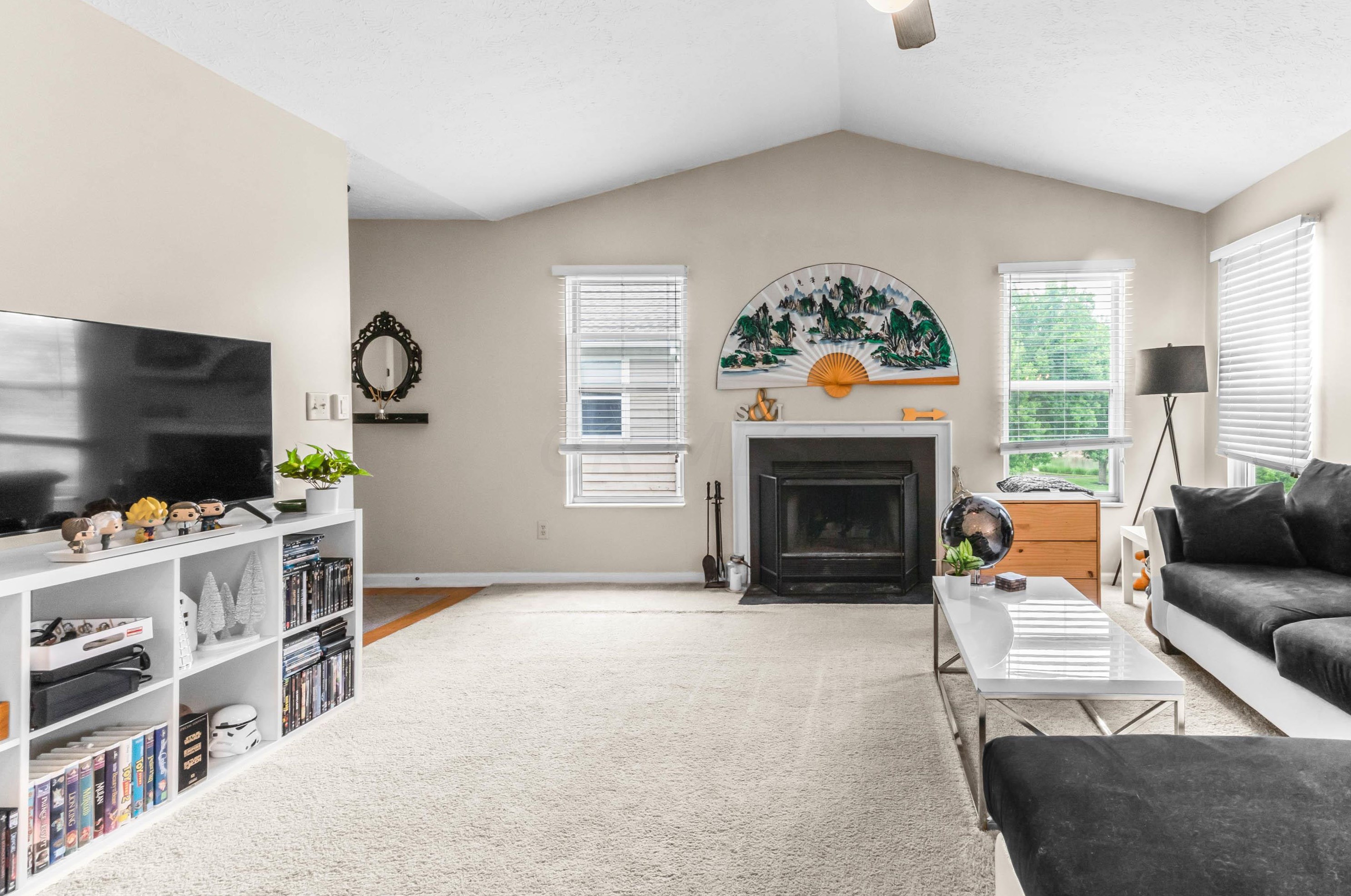 3456 Fishinger Mill Dr, Hilliard OH 43026-9307 exterior