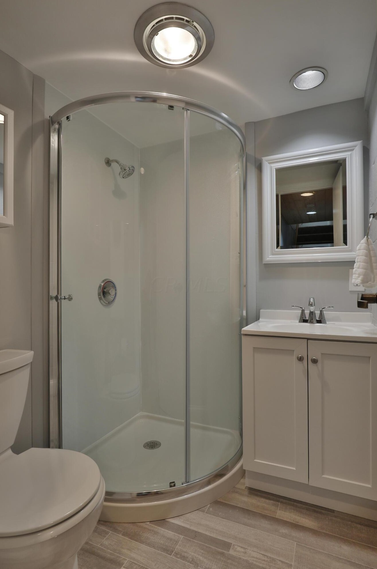 896 Longview Ave, Columbus OH 43224-3922 exterior